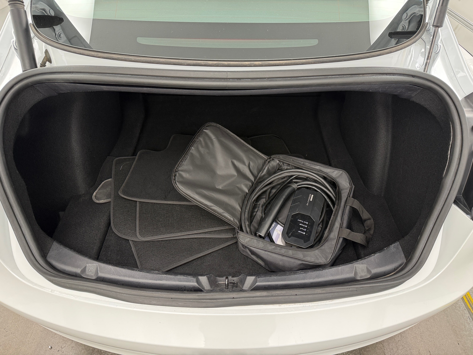 Thumbnail: 2023 Tesla Model 3 - 6