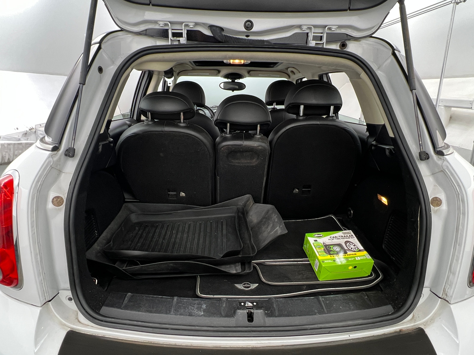 Thumbnail: 2012 MINI Cooper Countryman - 7