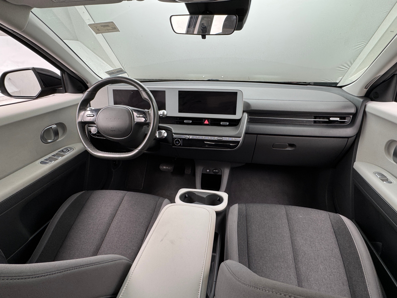 Thumbnail: 2022 Hyundai Ioniq 5 - 3