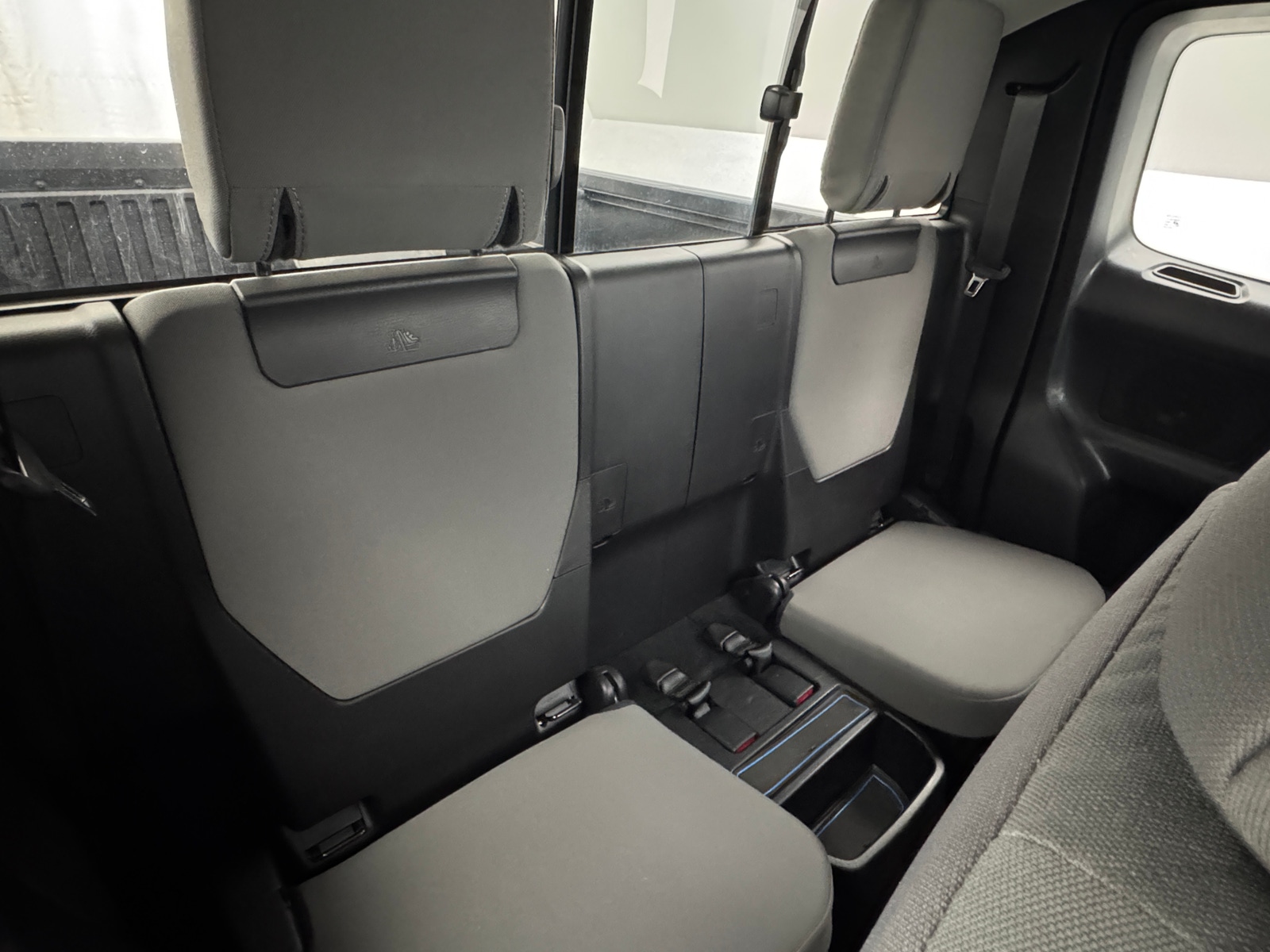 Thumbnail: 2021 Toyota Tacoma - 6