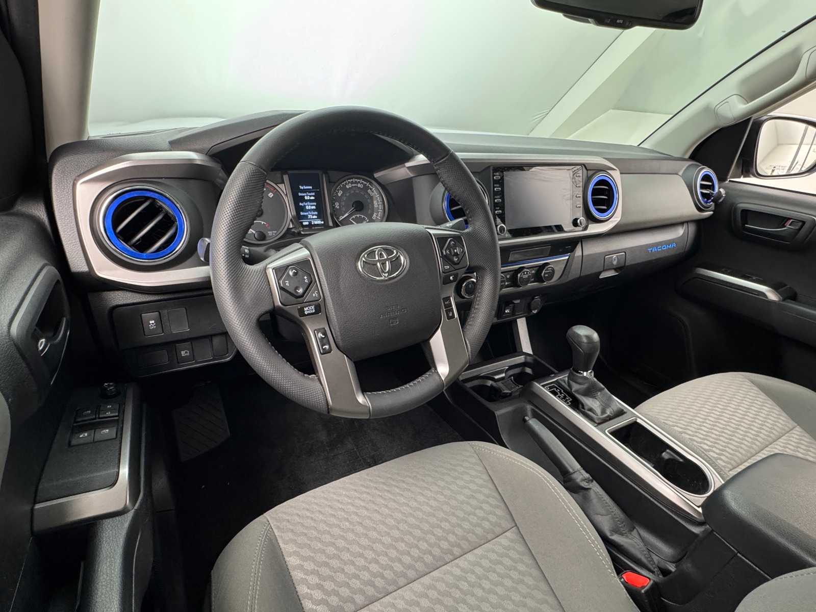 Thumbnail: 2021 Toyota Tacoma - 3