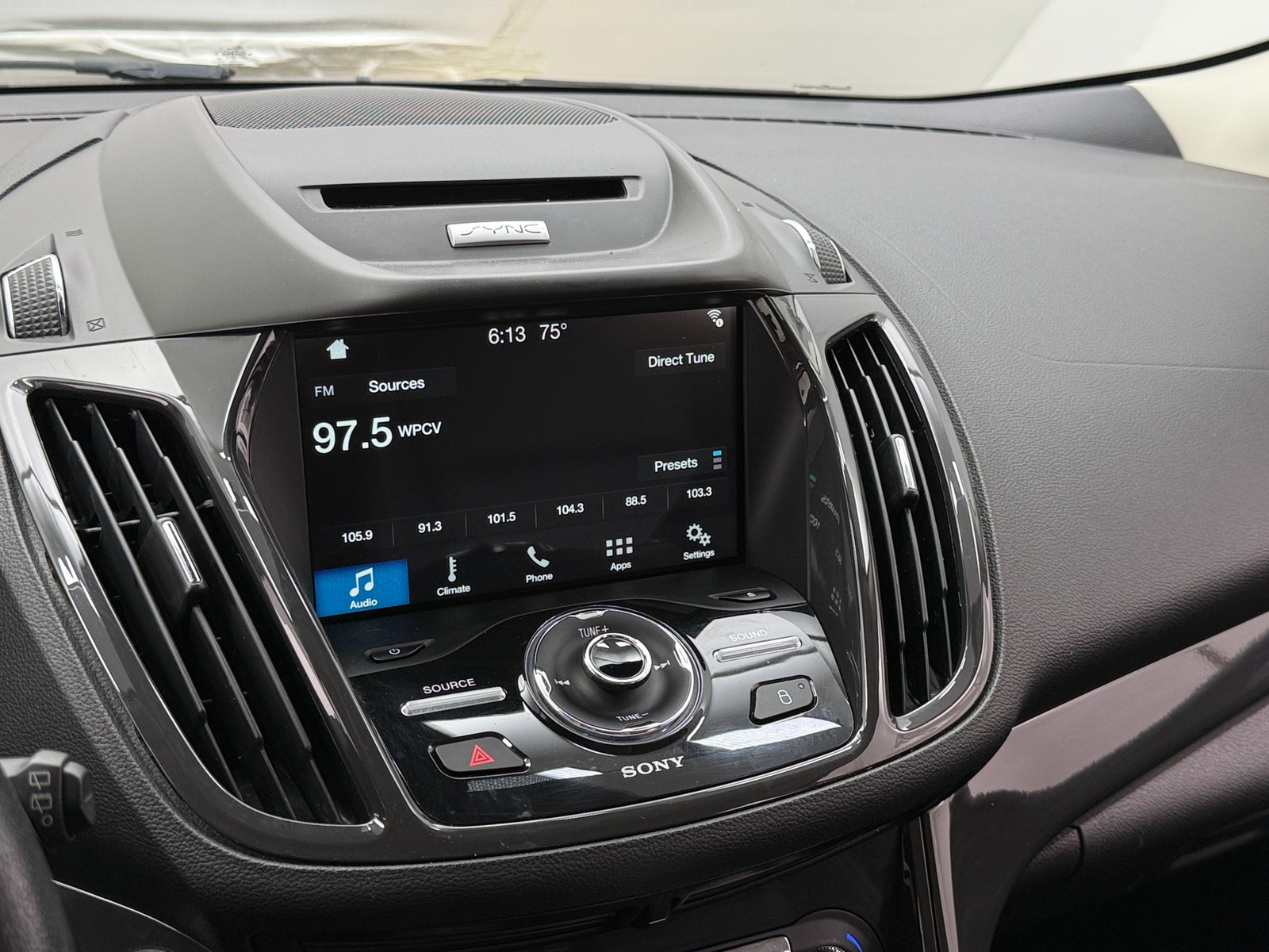 Thumbnail: 2016 Ford Escape - 3