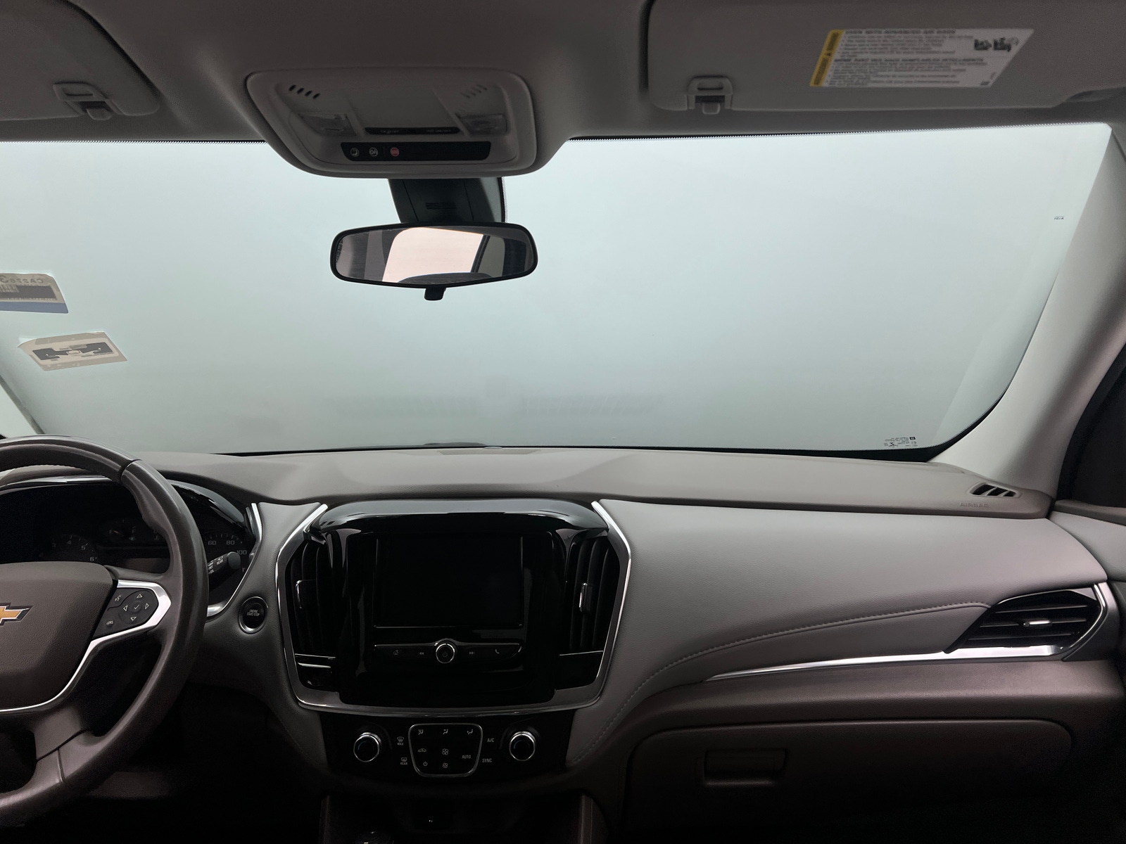 Thumbnail: 2020 Chevrolet Traverse - 3