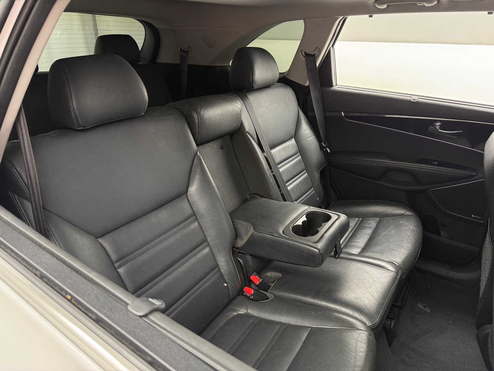 Thumbnail: 2016 Kia Sorento - 5