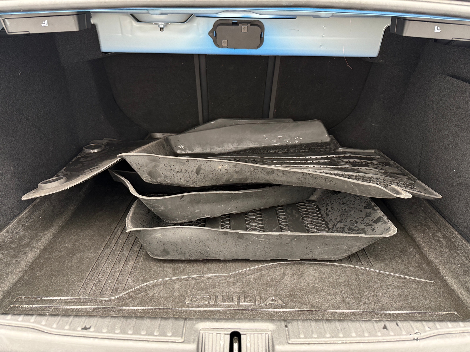 Thumbnail: 2019 Alfa Romeo Giulia - 6