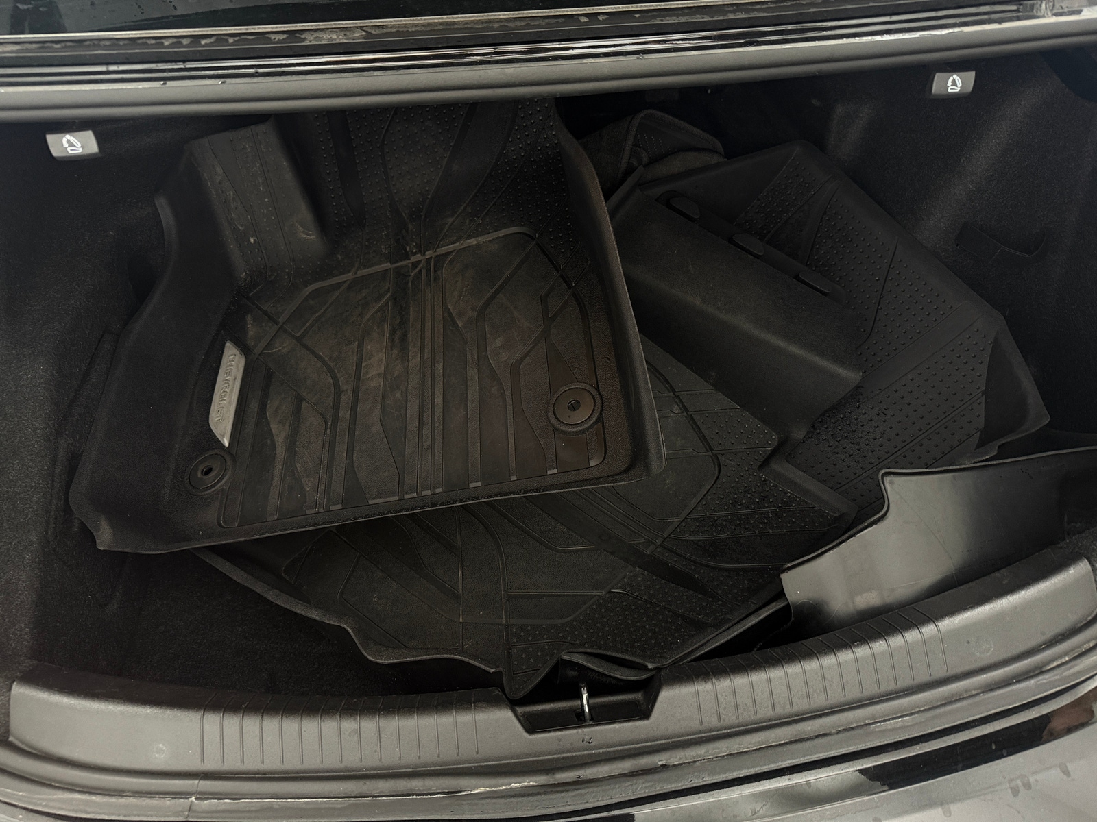 Thumbnail: 2018 Chevrolet Malibu - 6