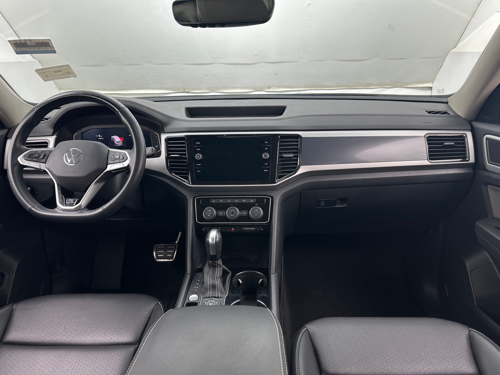 Thumbnail: 2023 Volkswagen Atlas - 2