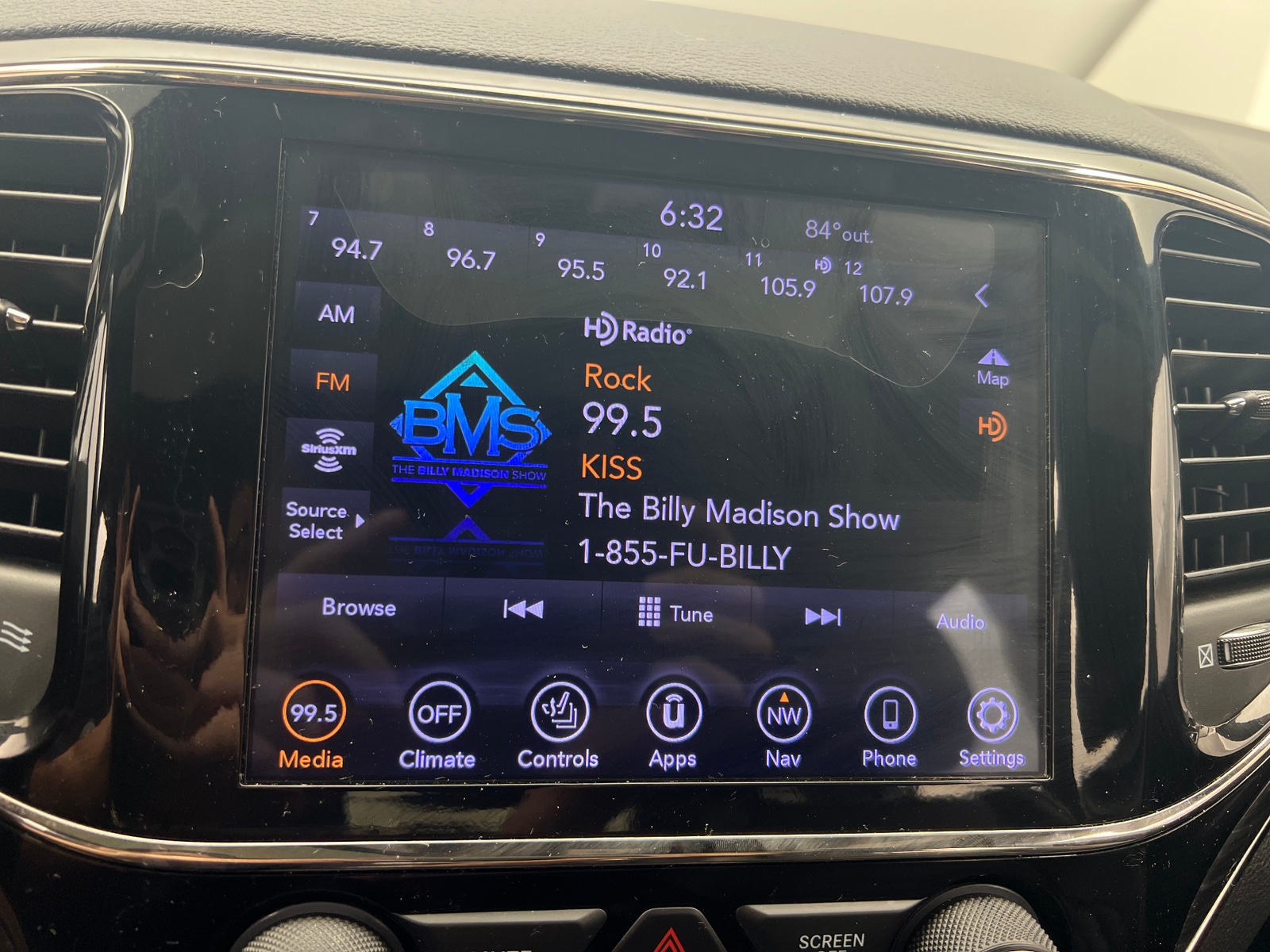 Thumbnail: 2020 Jeep Grand Cherokee - 3