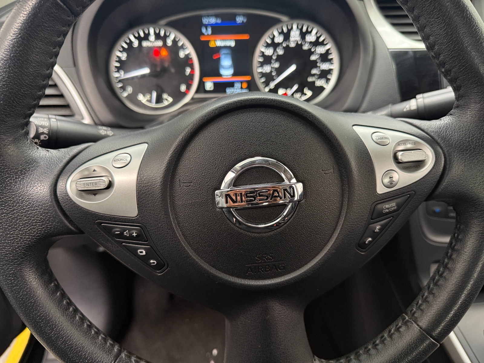 Thumbnail: 2019 Nissan Sentra - 5