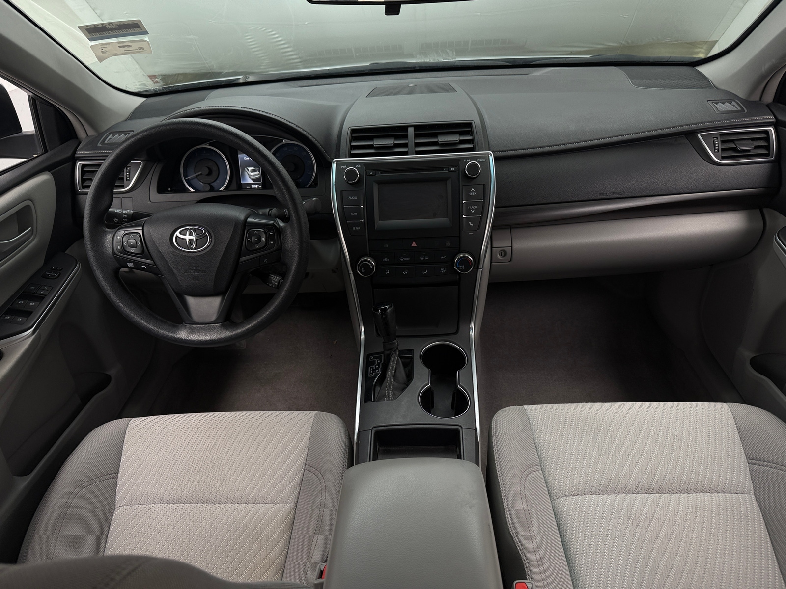 Thumbnail: 2017 Toyota Camry - 3