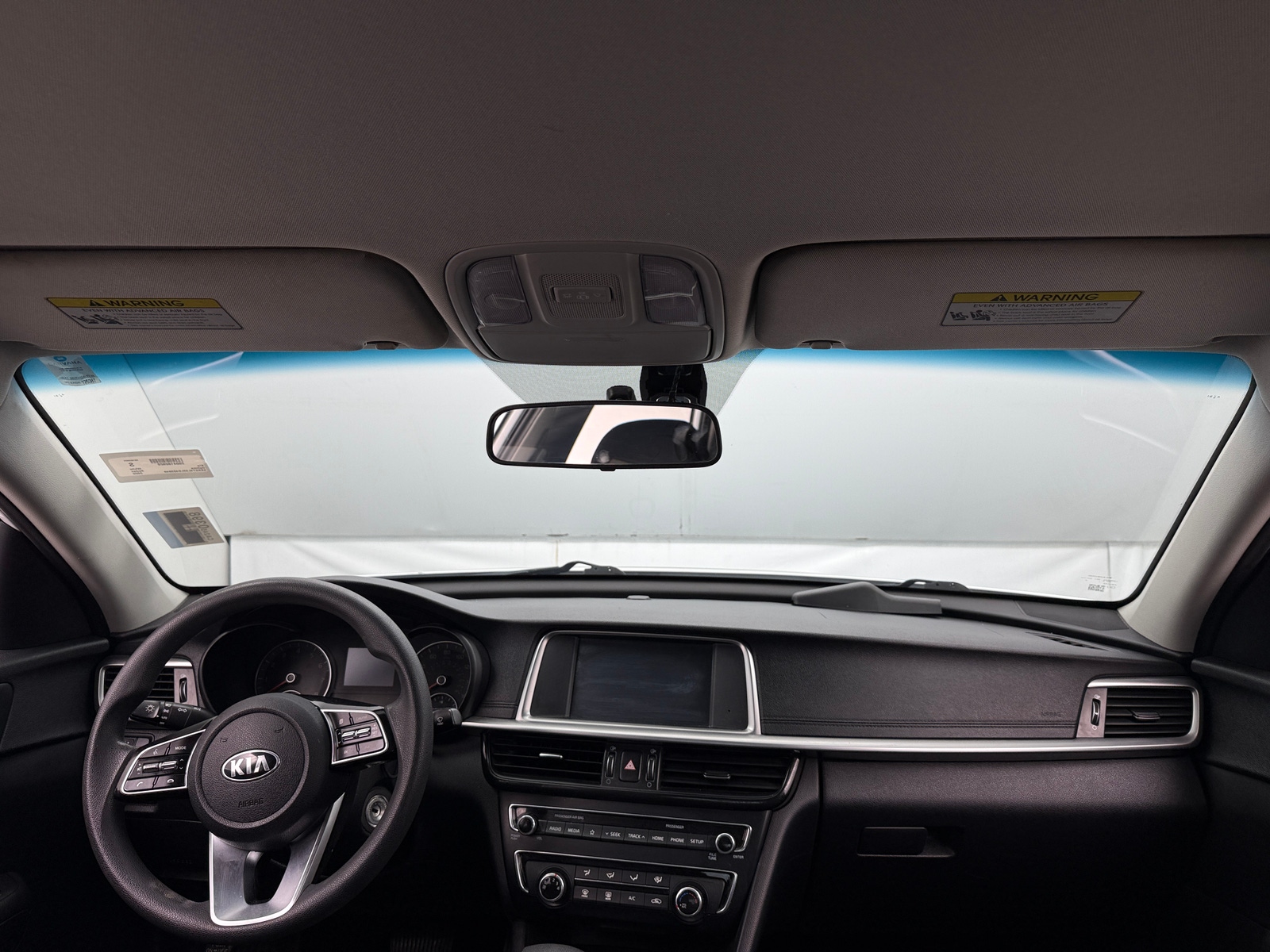 Thumbnail: 2020 Kia Optima - 3