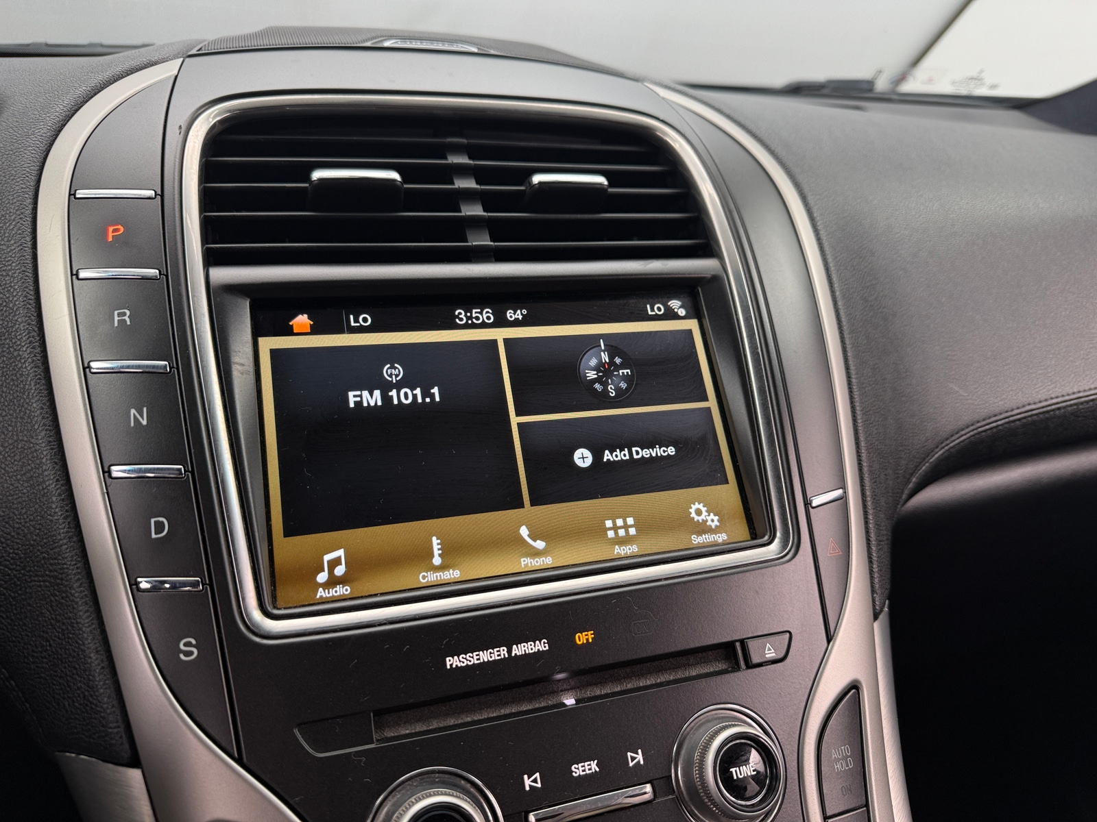 Thumbnail: 2016 Lincoln MKX - 3