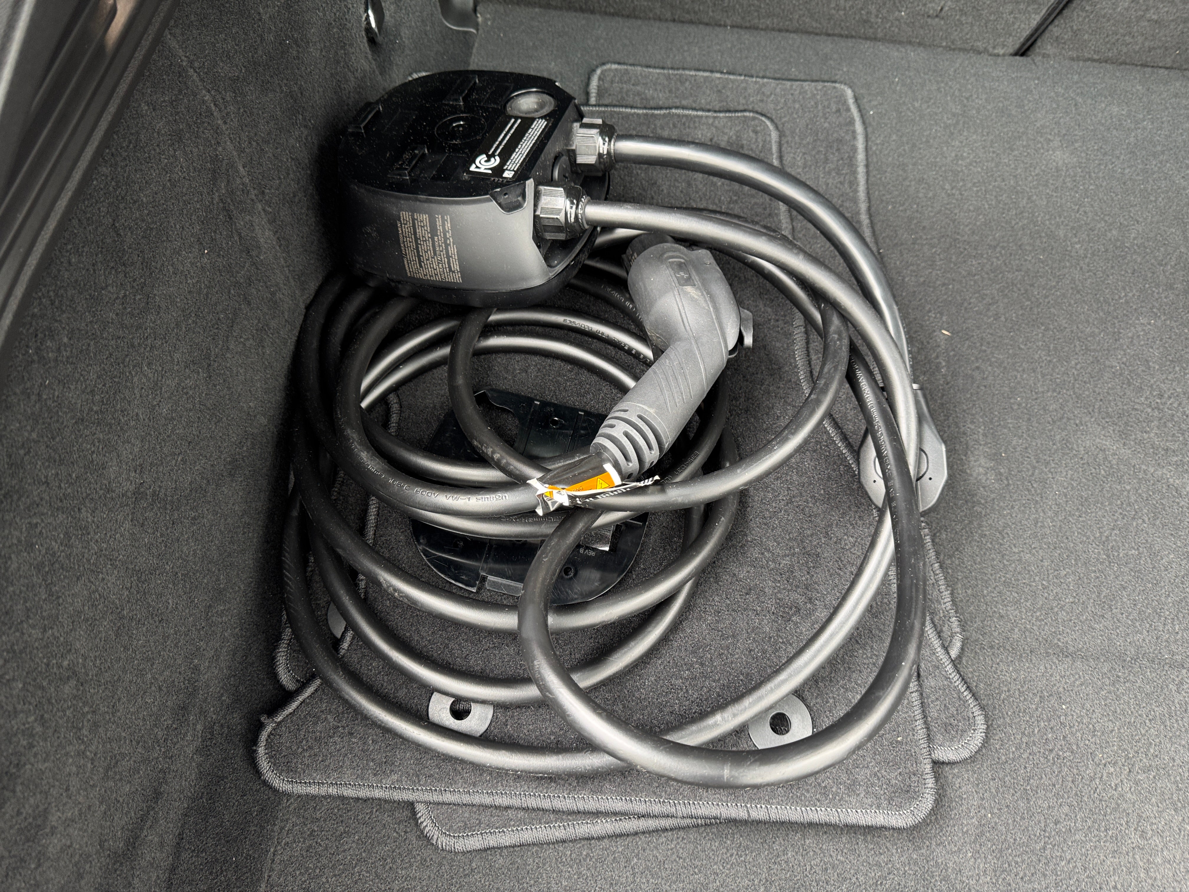 Used 2025 Dodge Charger Daytona R/T with VIN 2C3CDBCK9SR540096 for sale in Auburn, WA