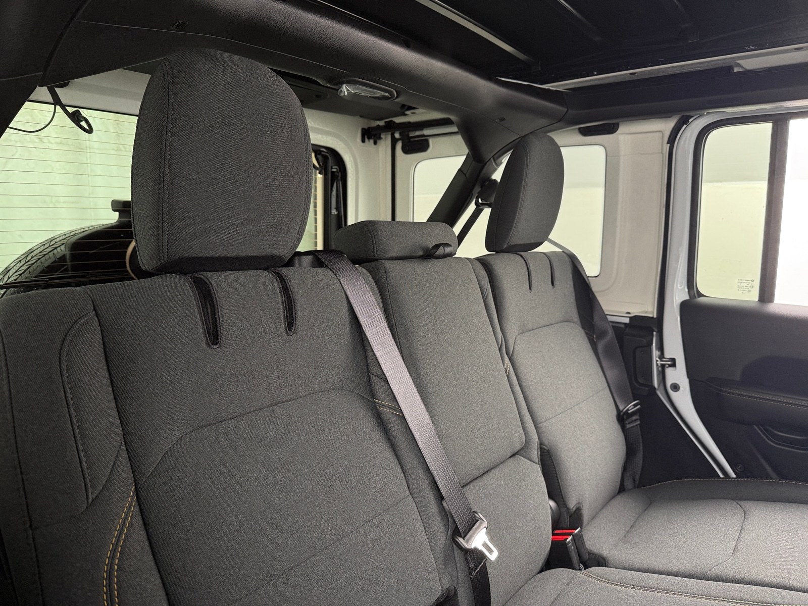 Thumbnail: 2025 Jeep Wrangler - 6