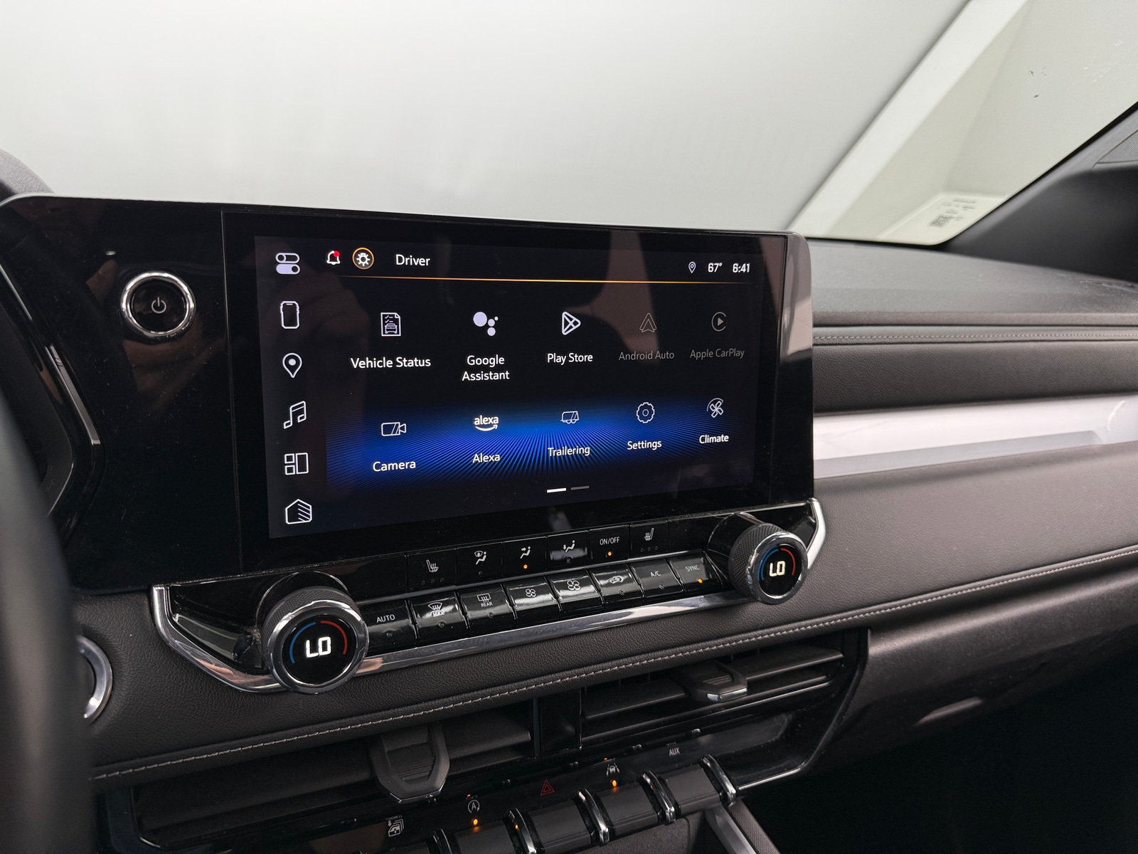 Thumbnail: 2023 Chevrolet Colorado - 4