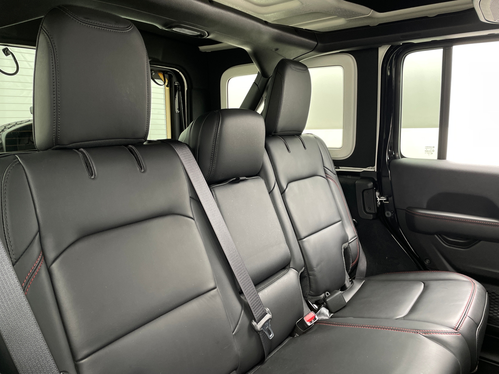 Thumbnail: 2024 Jeep Wrangler - 5