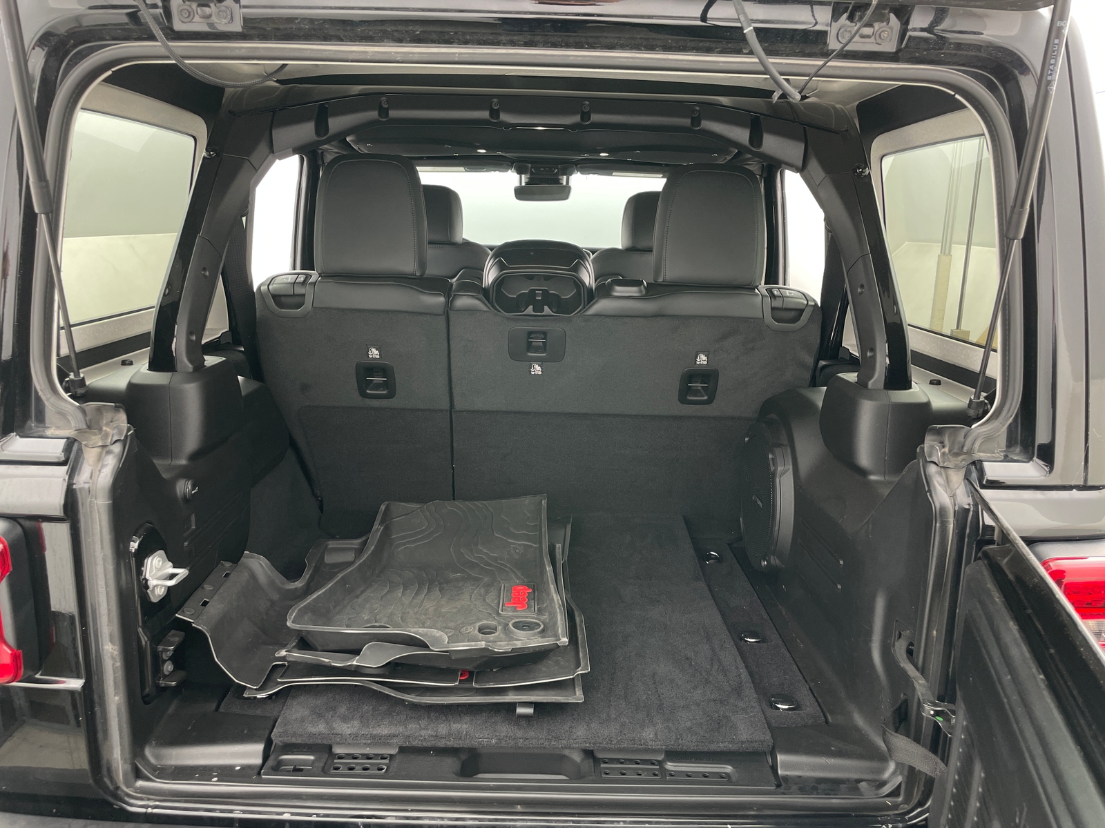 Thumbnail: 2024 Jeep Wrangler - 6