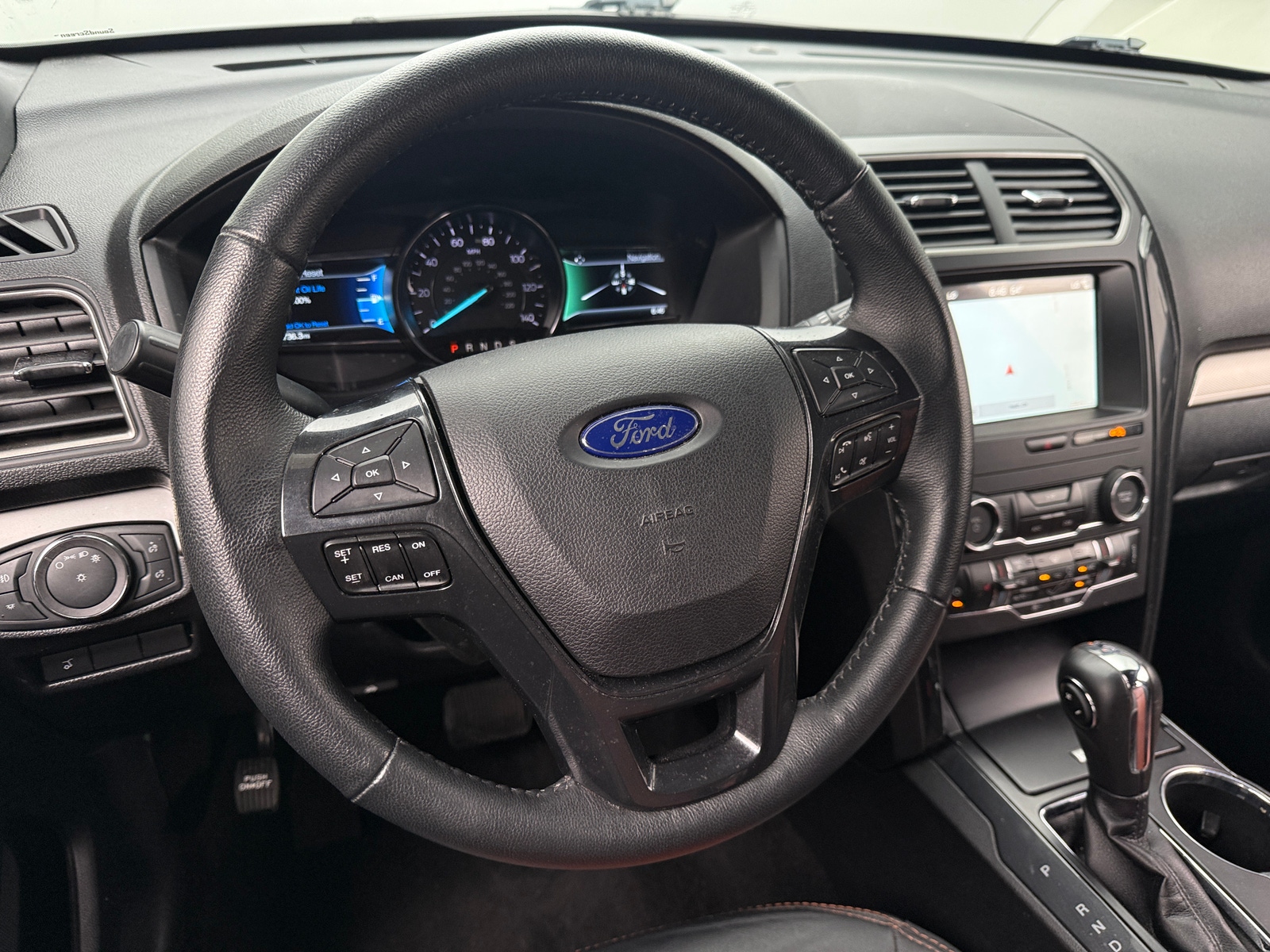 Thumbnail: 2019 Ford Explorer - 5