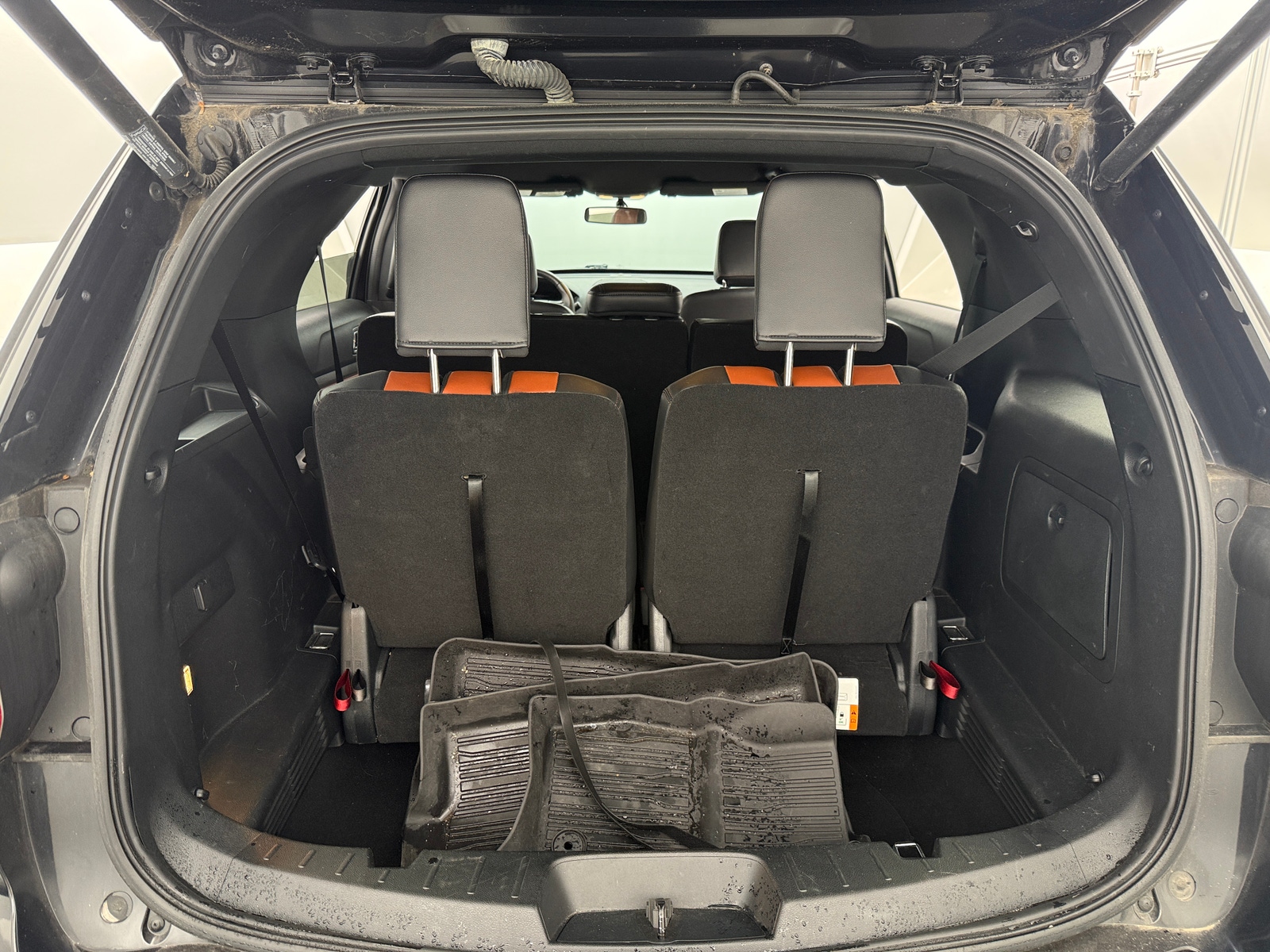 Thumbnail: 2019 Ford Explorer - 7