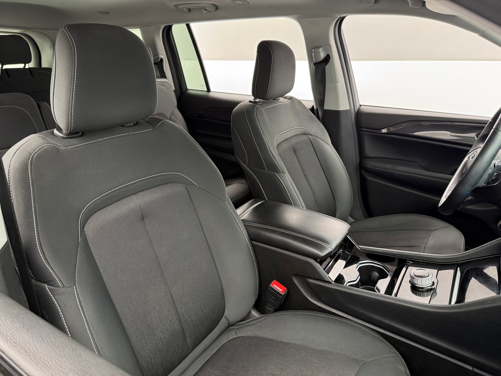 Thumbnail: 2021 Jeep Grand Cherokee L - 2