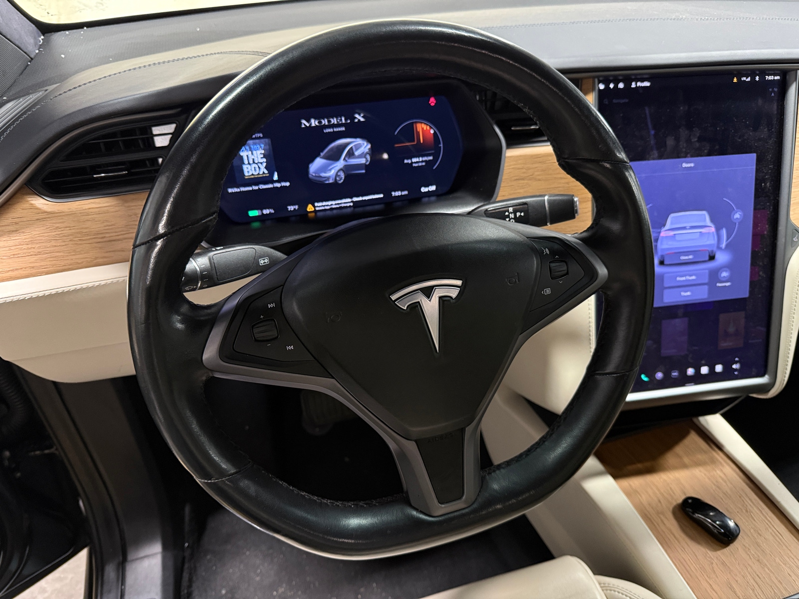 Thumbnail: 2020 Tesla Model X - 4