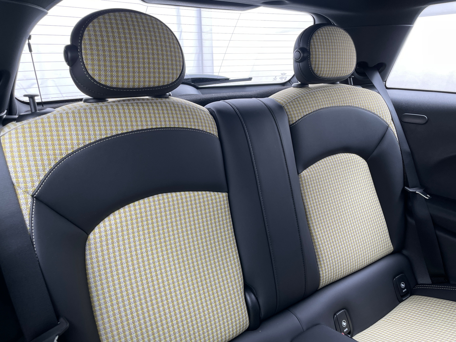 Thumbnail: 2023 MINI Cooper Hardtop - 6