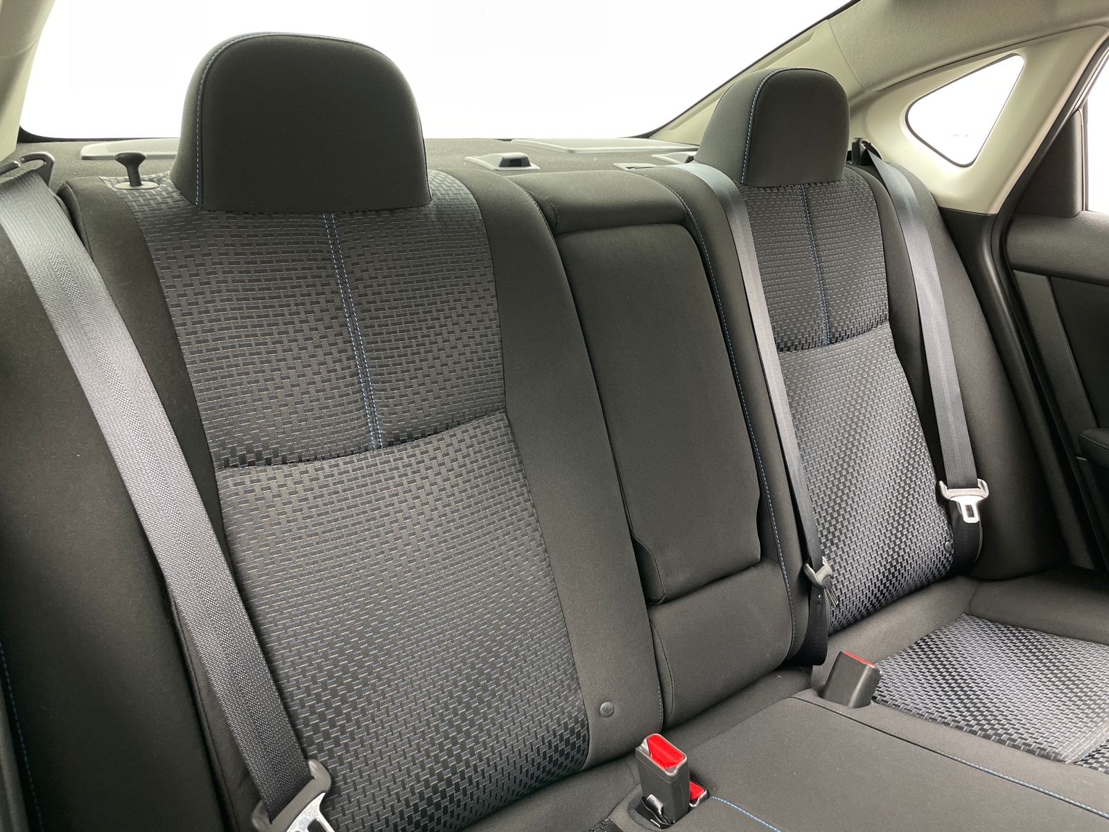 Thumbnail: 2017 Nissan Sentra - 6