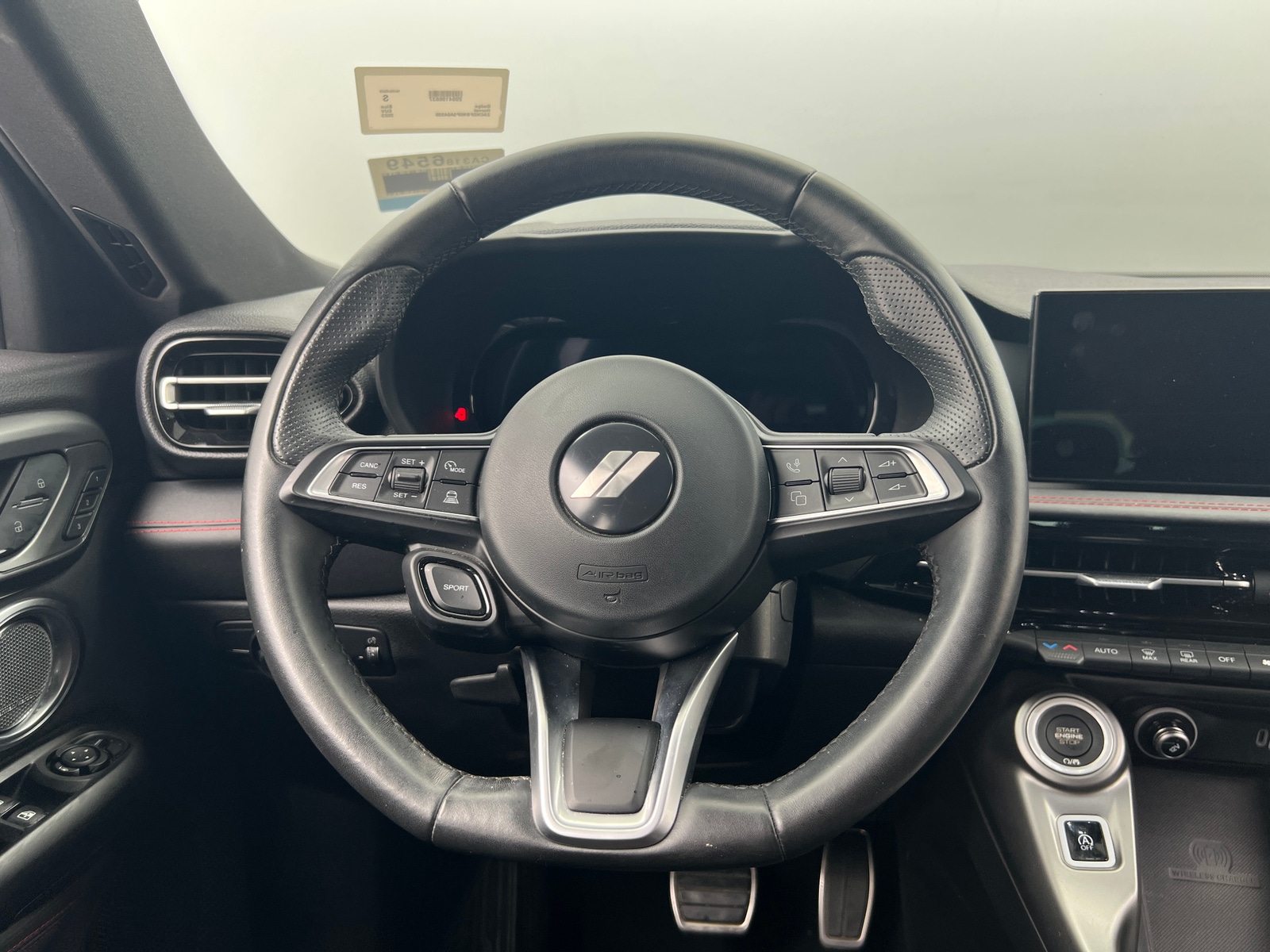 Thumbnail: 2023 Dodge Hornet - 4