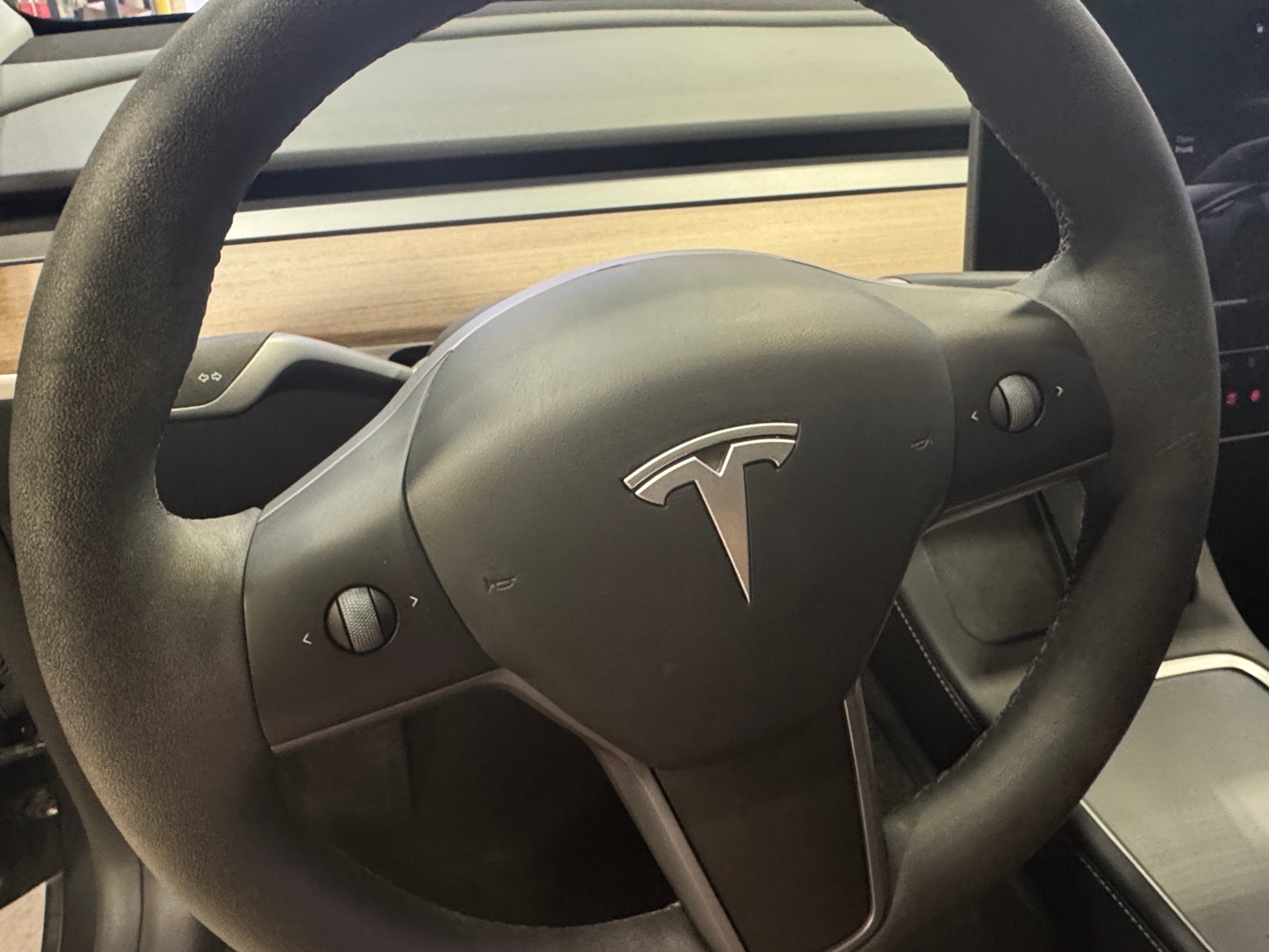 Thumbnail: 2024 Tesla Model Y - 4