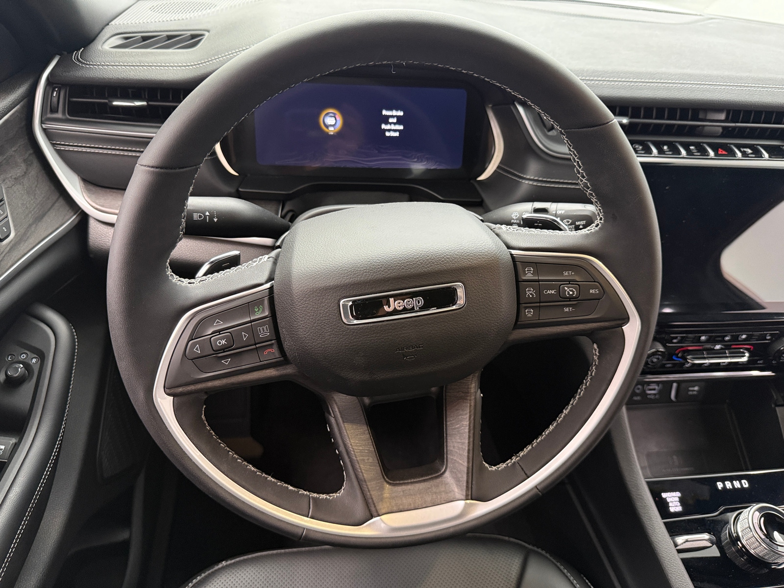 Thumbnail: 2024 Jeep Grand Cherokee - 4