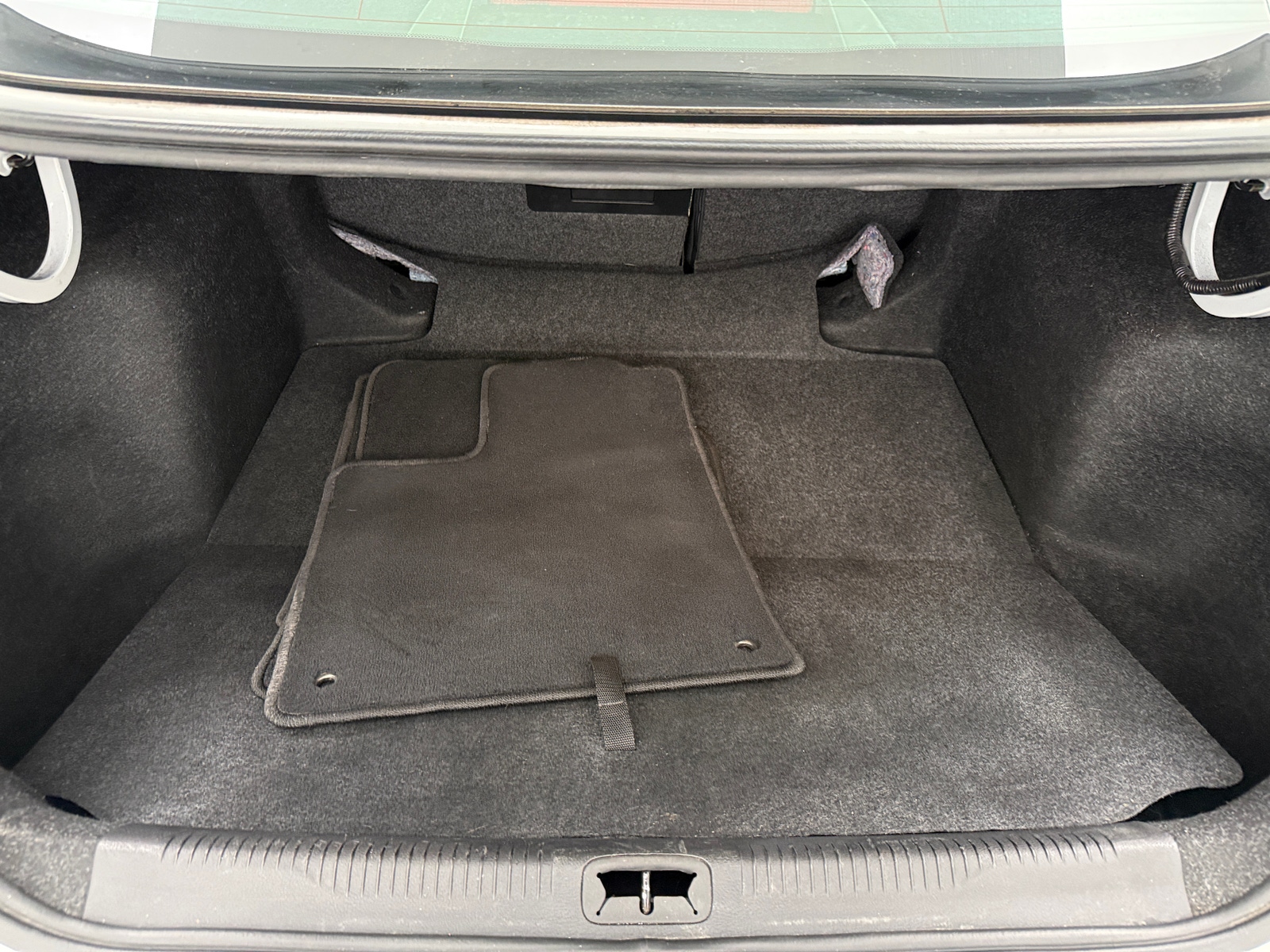 Thumbnail: 2016 Chrysler 200 - 7