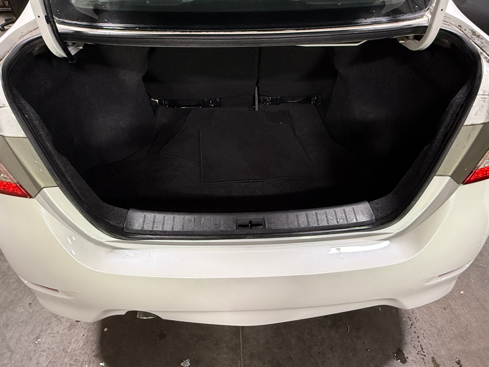 Thumbnail: 2013 Nissan Sentra - 7