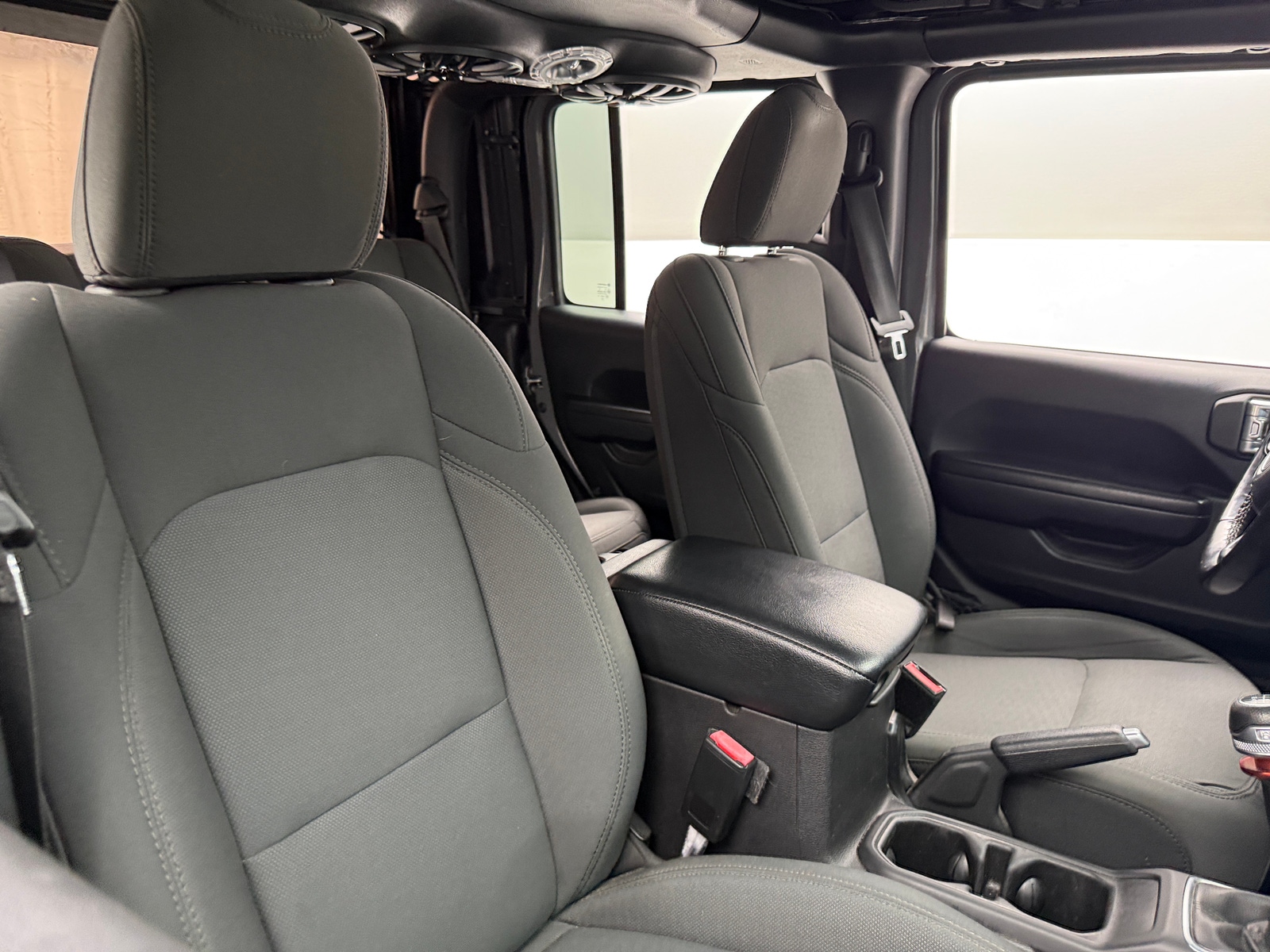 Thumbnail: 2021 Jeep Gladiator - 2