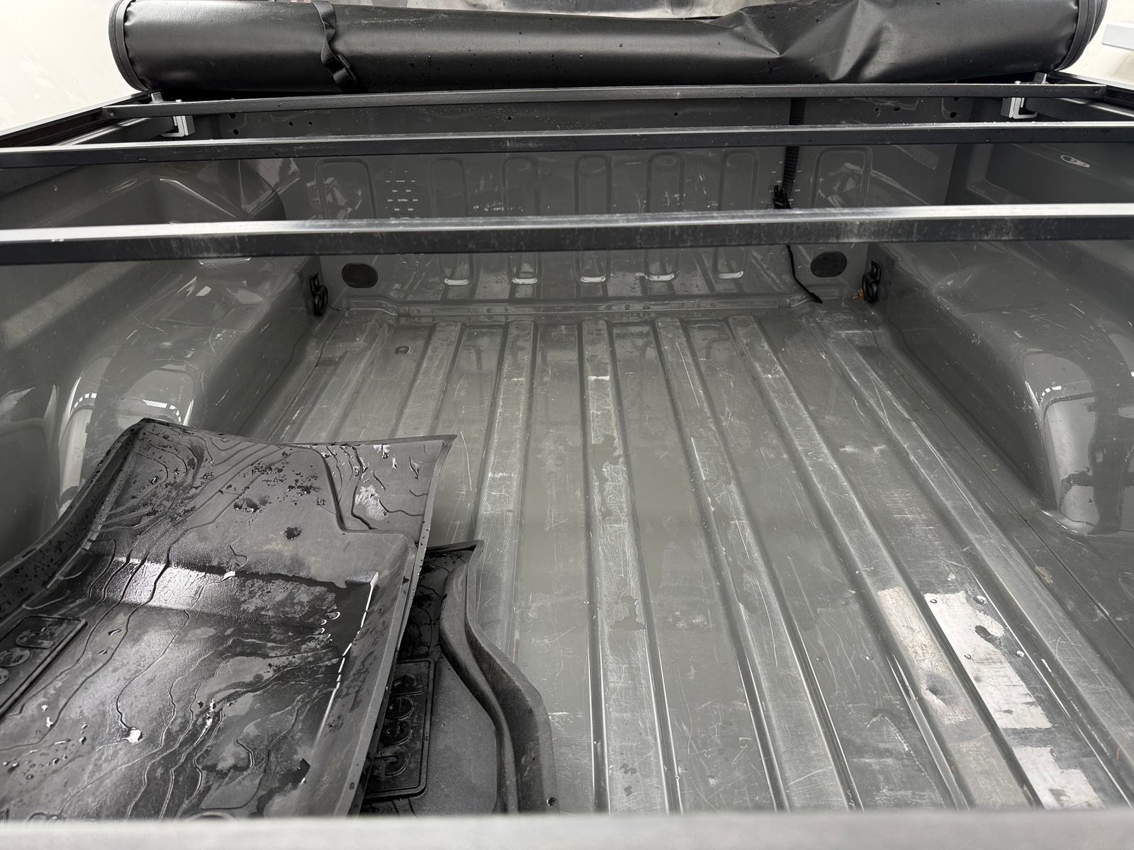 Thumbnail: 2021 Jeep Gladiator - 7