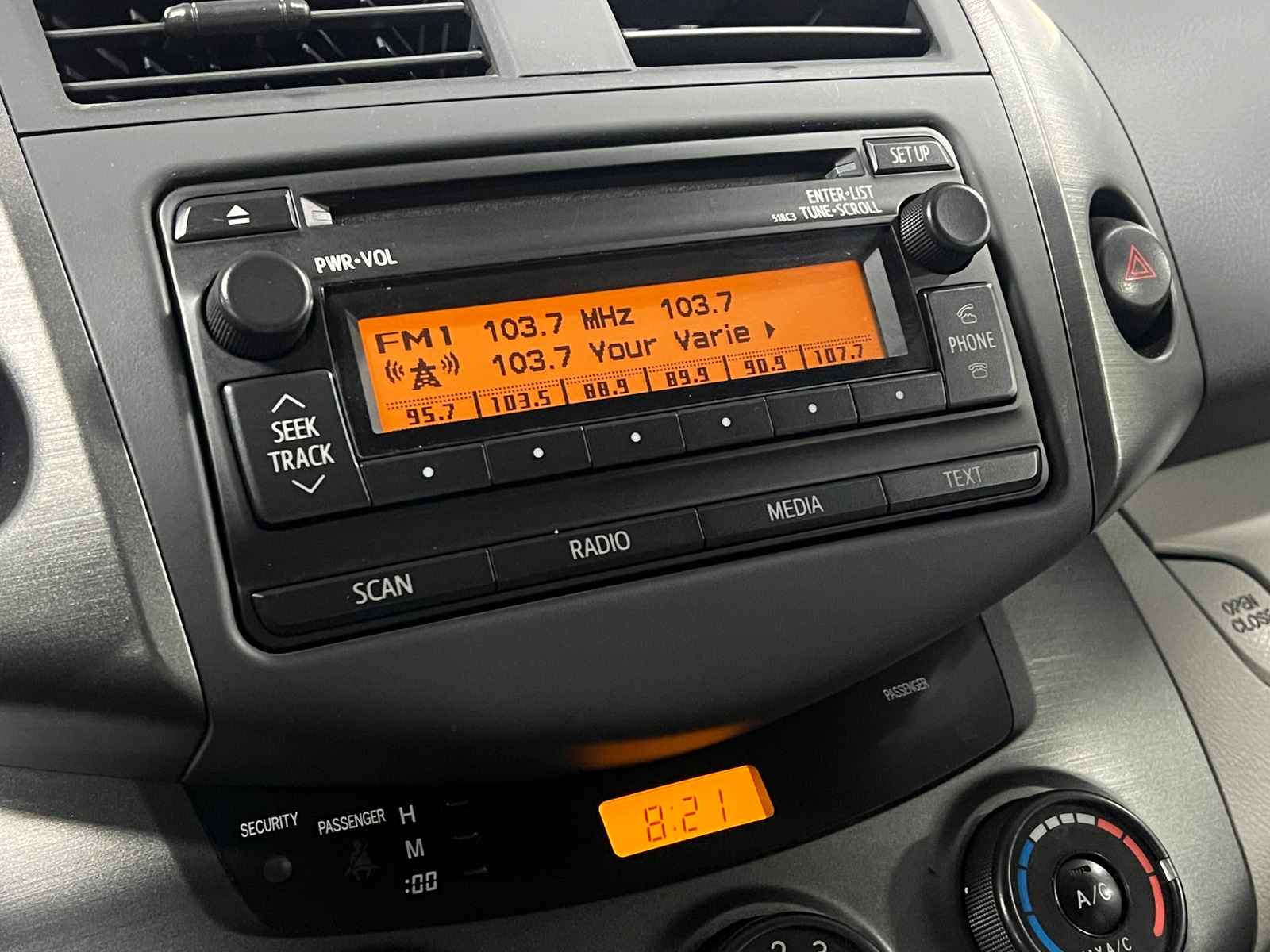 Thumbnail: 2012 Toyota RAV4 - 4