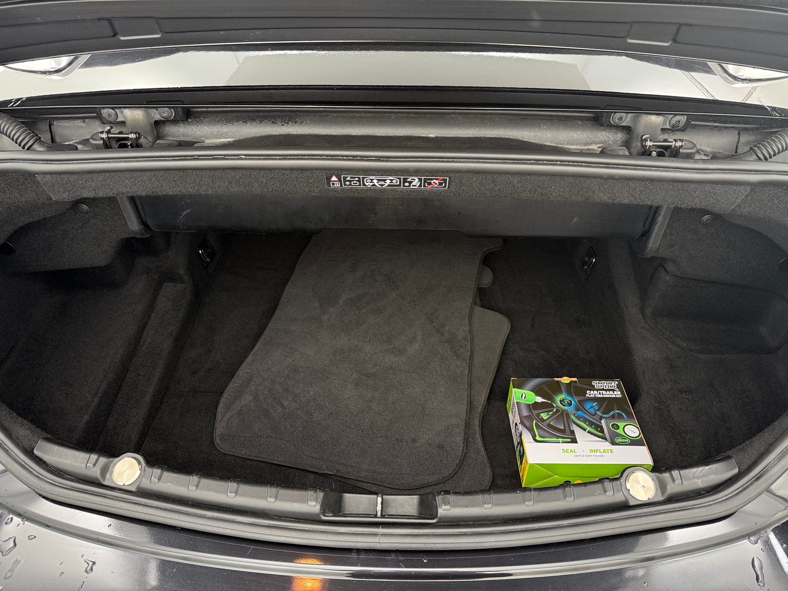 Thumbnail: 2012 BMW 6 Series - 6