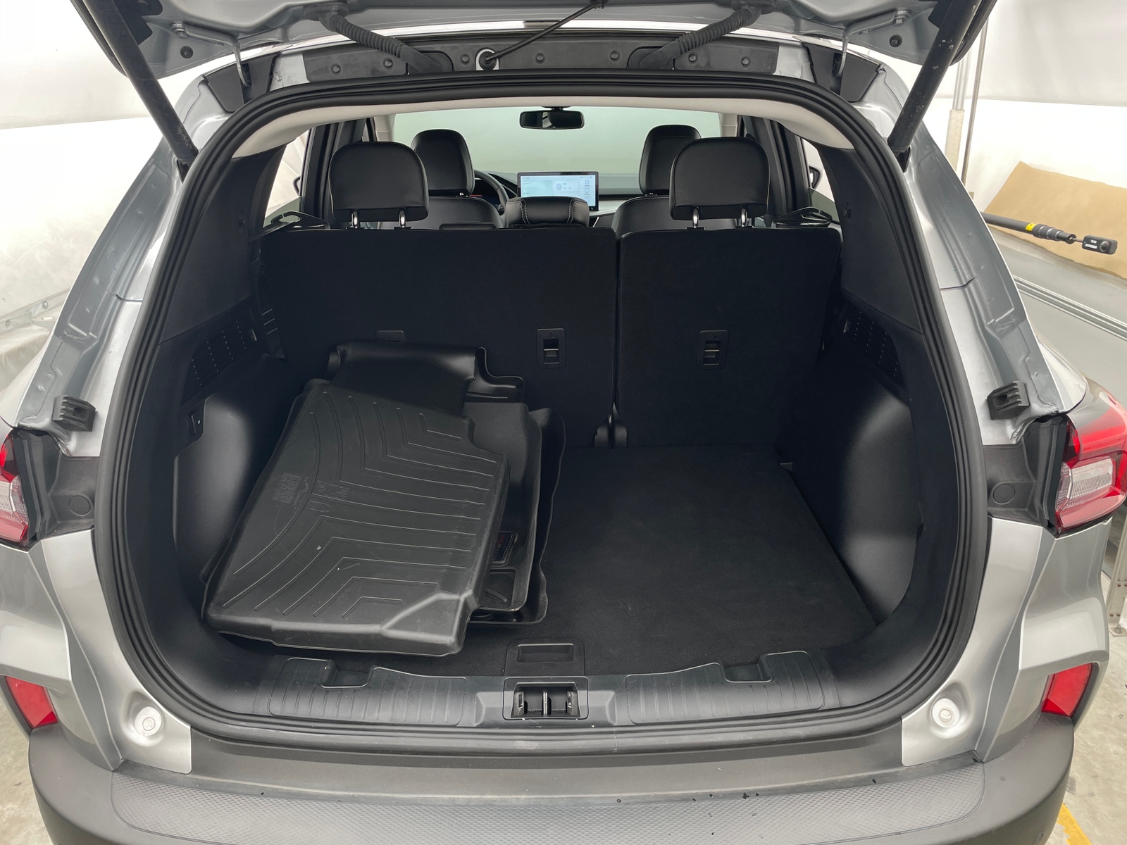 Thumbnail: 2024 Ford Escape - 6