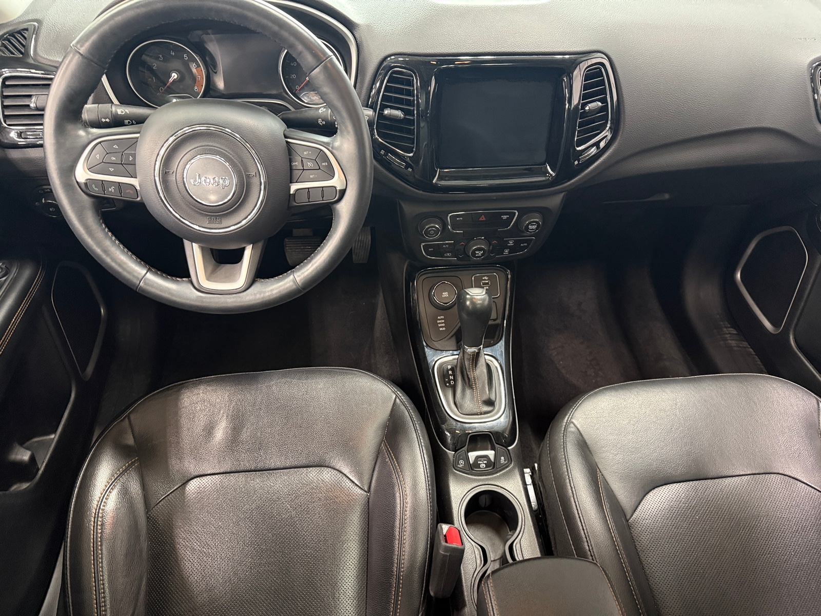 Thumbnail: 2018 Jeep Compass - 2