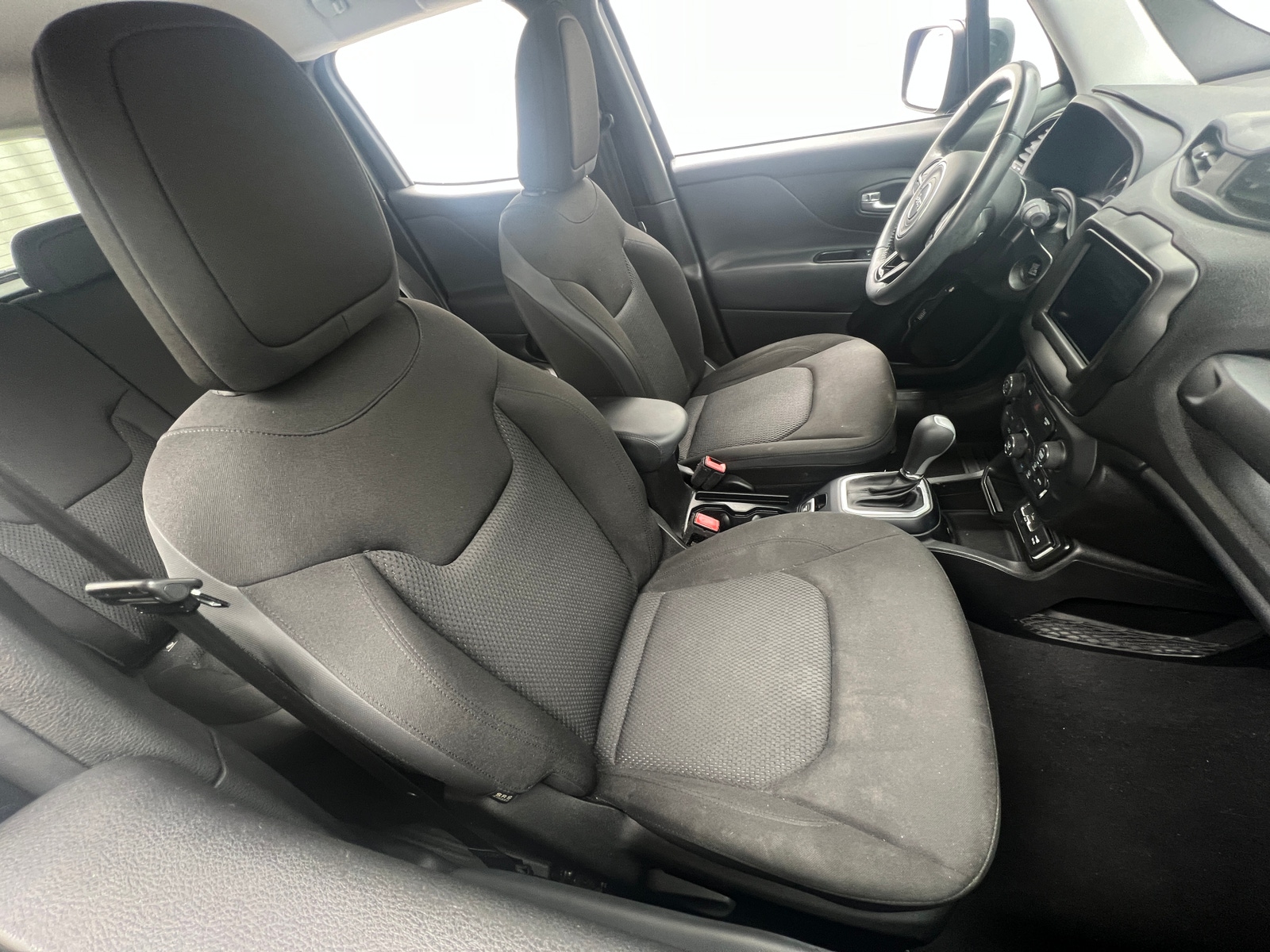 Thumbnail: 2018 Jeep Renegade - 2