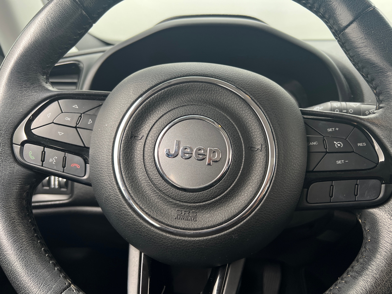 Thumbnail: 2018 Jeep Renegade - 5