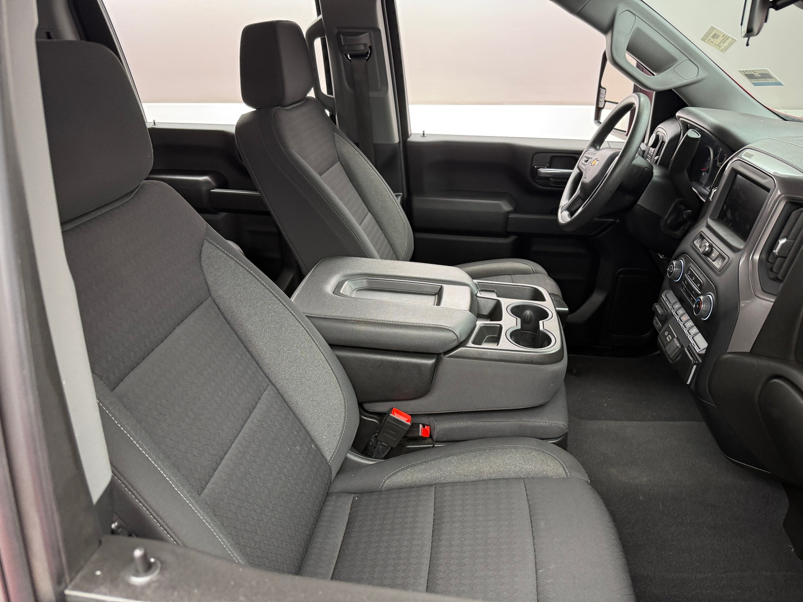 Thumbnail: 2024 Chevrolet Silverado 2500 - 2