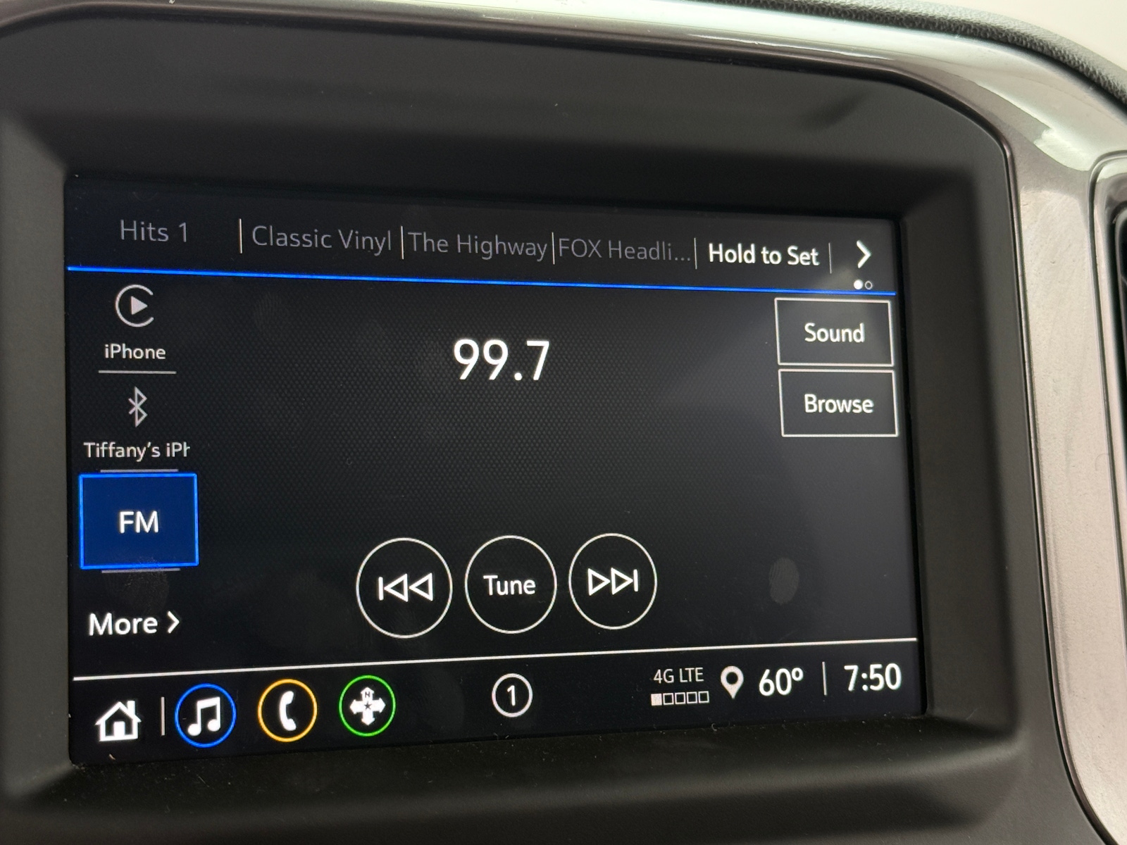 Thumbnail: 2024 Chevrolet Silverado 2500 - 4