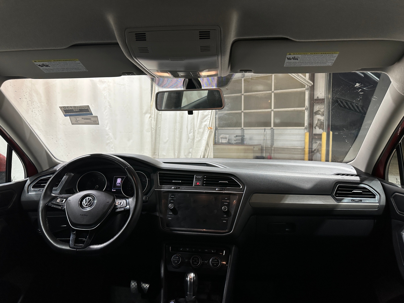 Thumbnail: 2019 Volkswagen Tiguan - 2