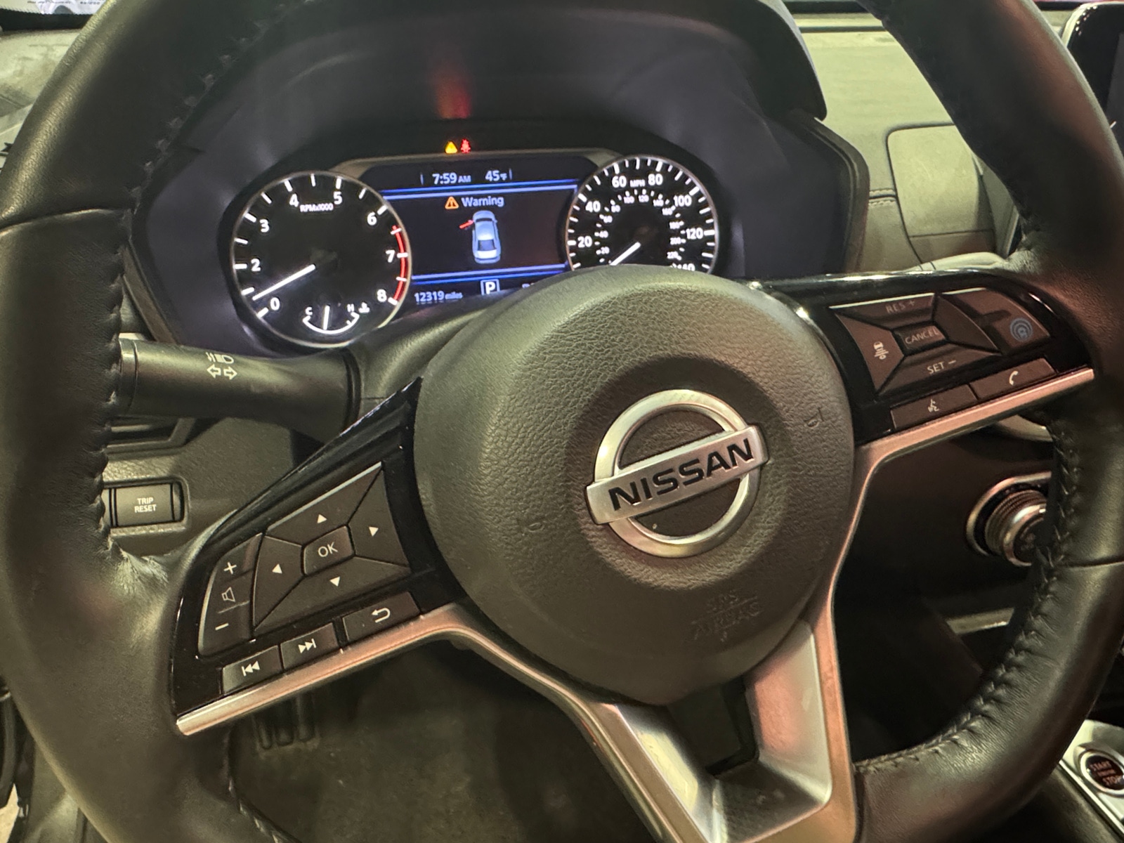 Thumbnail: 2021 Nissan Altima - 5