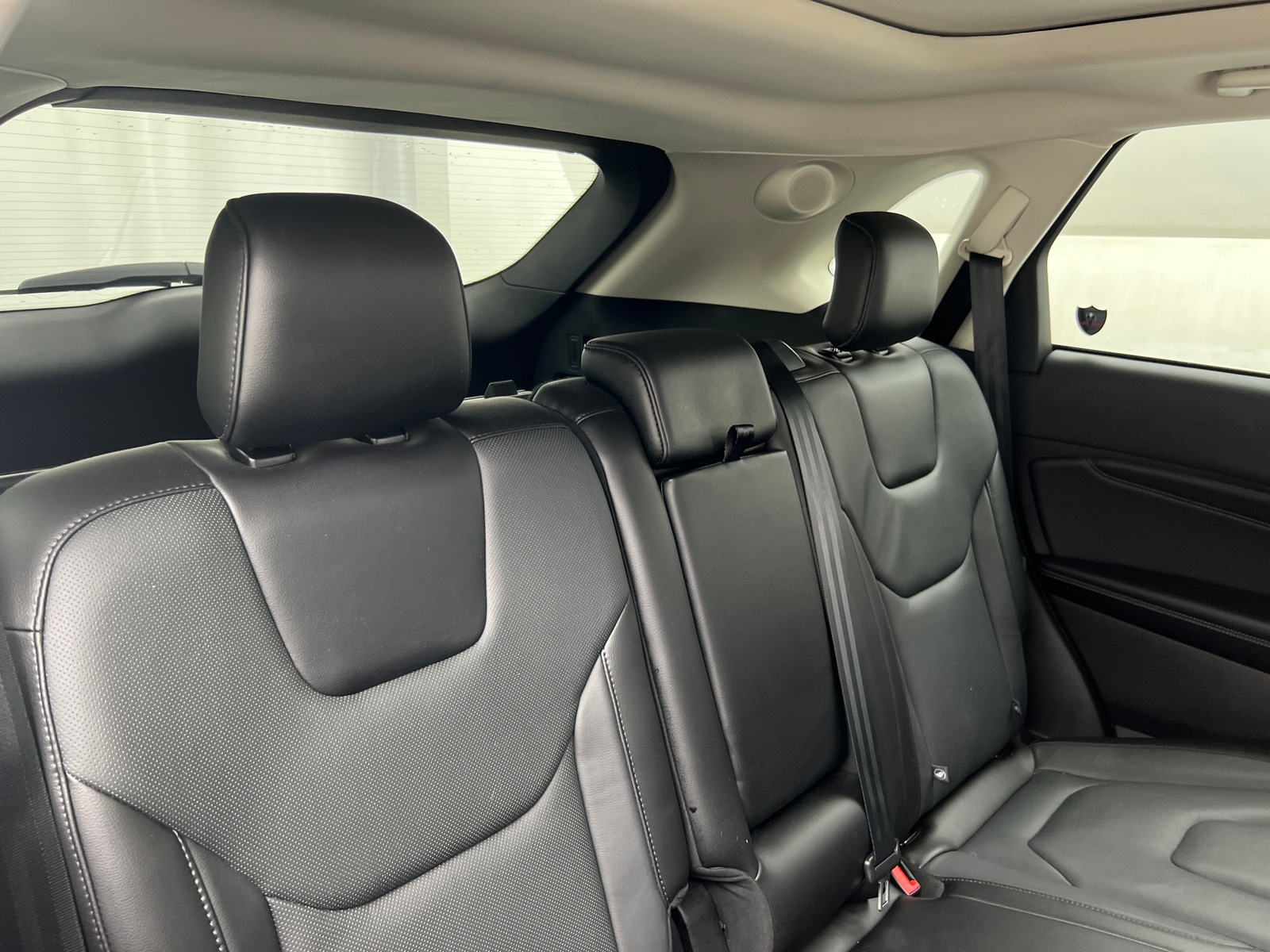 Thumbnail: 2017 Ford Edge - 5