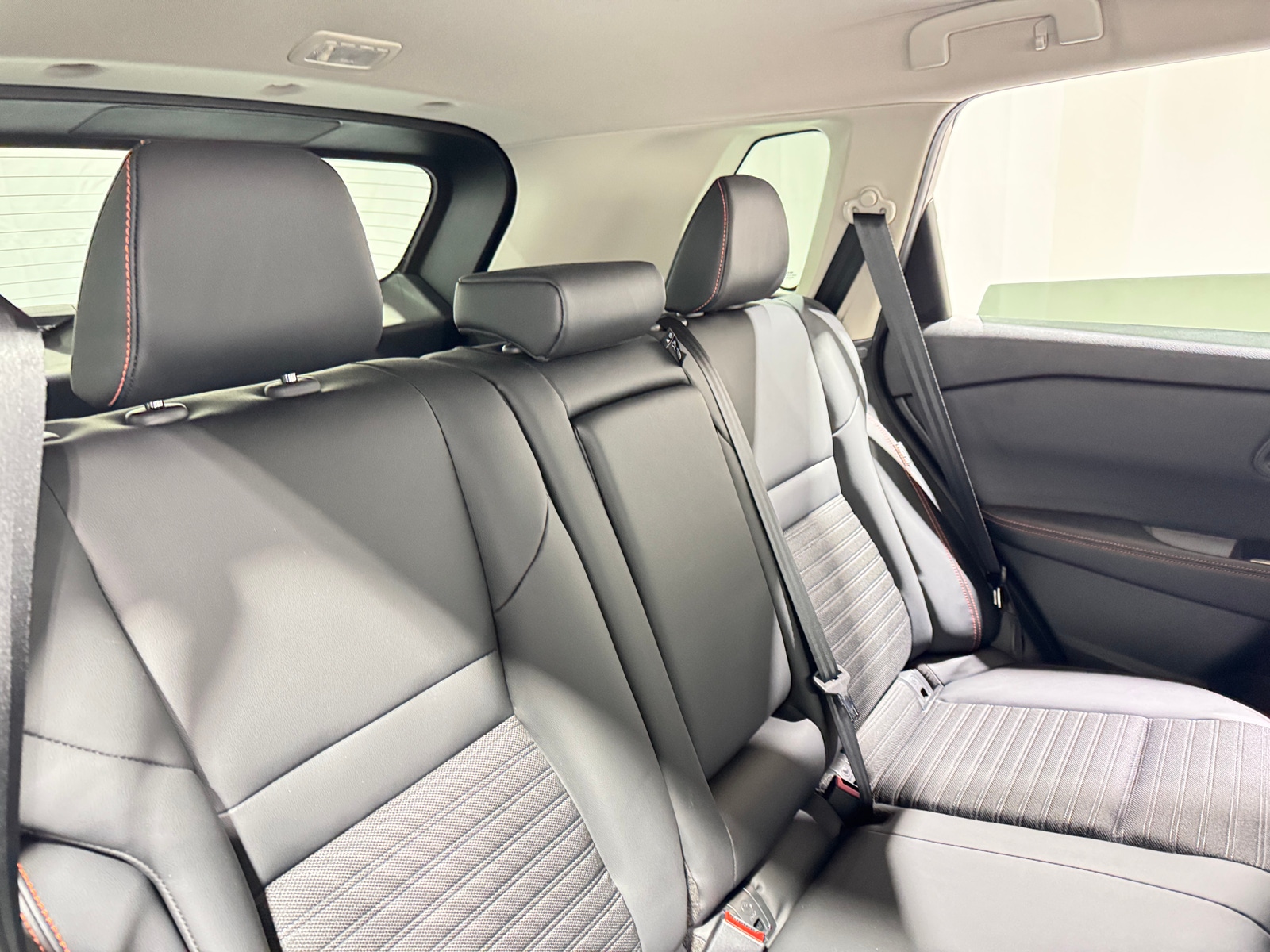 Thumbnail: 2025 Nissan Rogue - 5