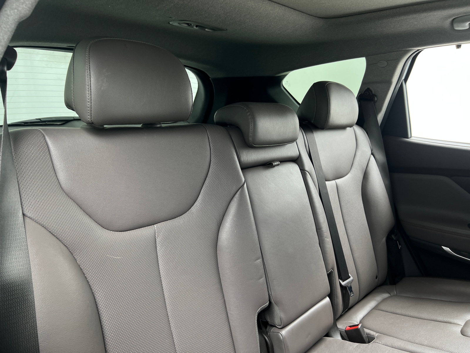 Thumbnail: 2019 Hyundai Santa Fe - 5