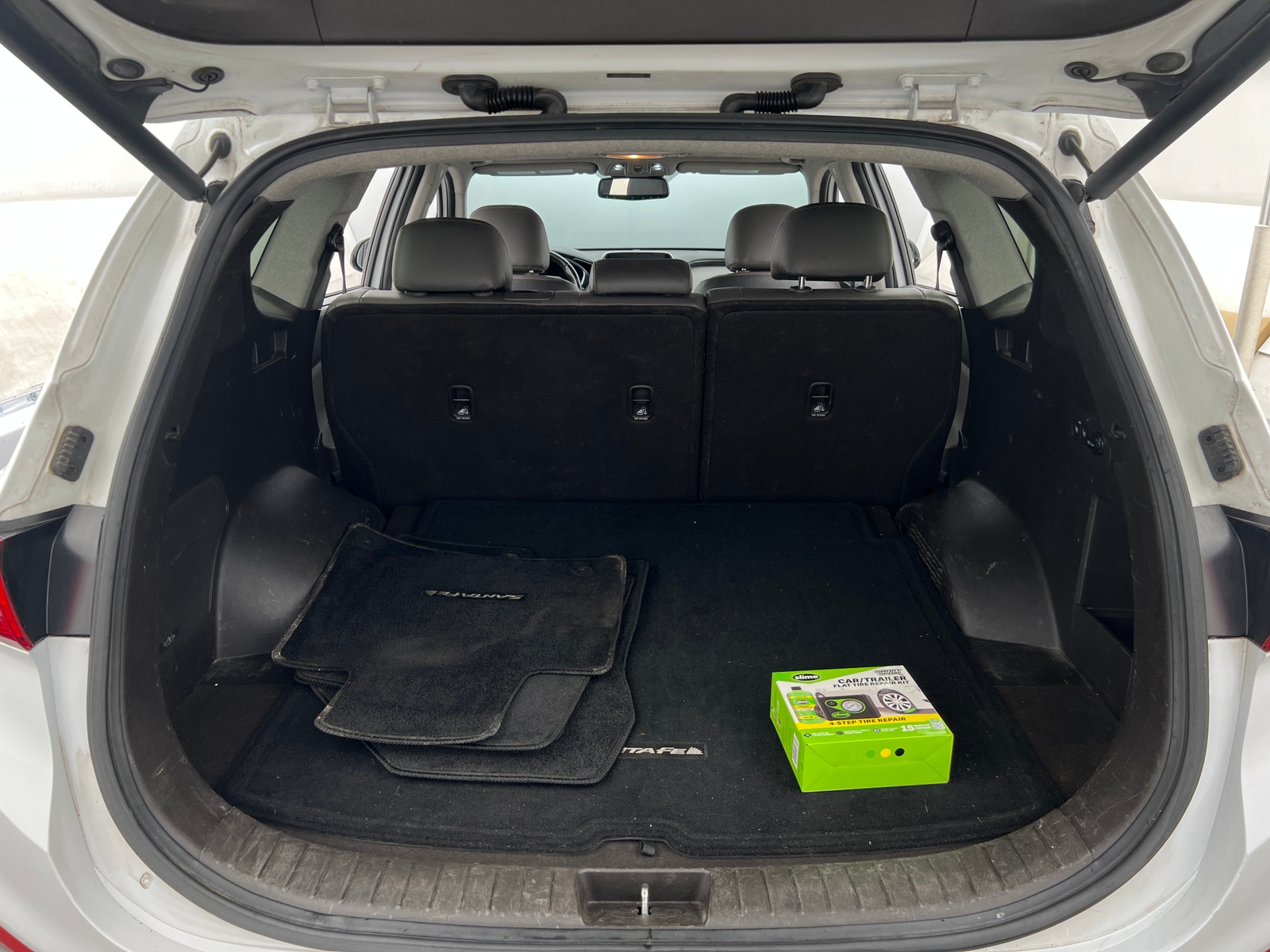 Thumbnail: 2019 Hyundai Santa Fe - 6