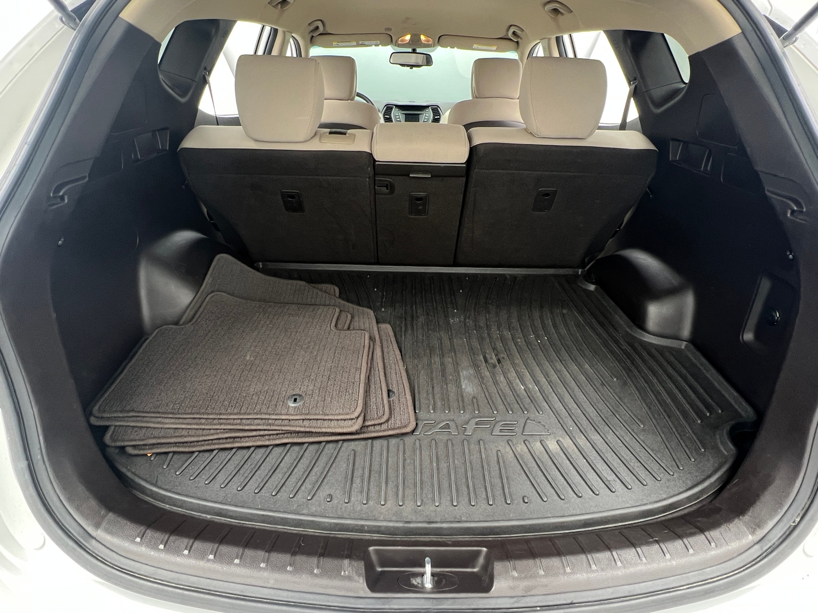 Thumbnail: 2015 Hyundai Santa Fe - 7