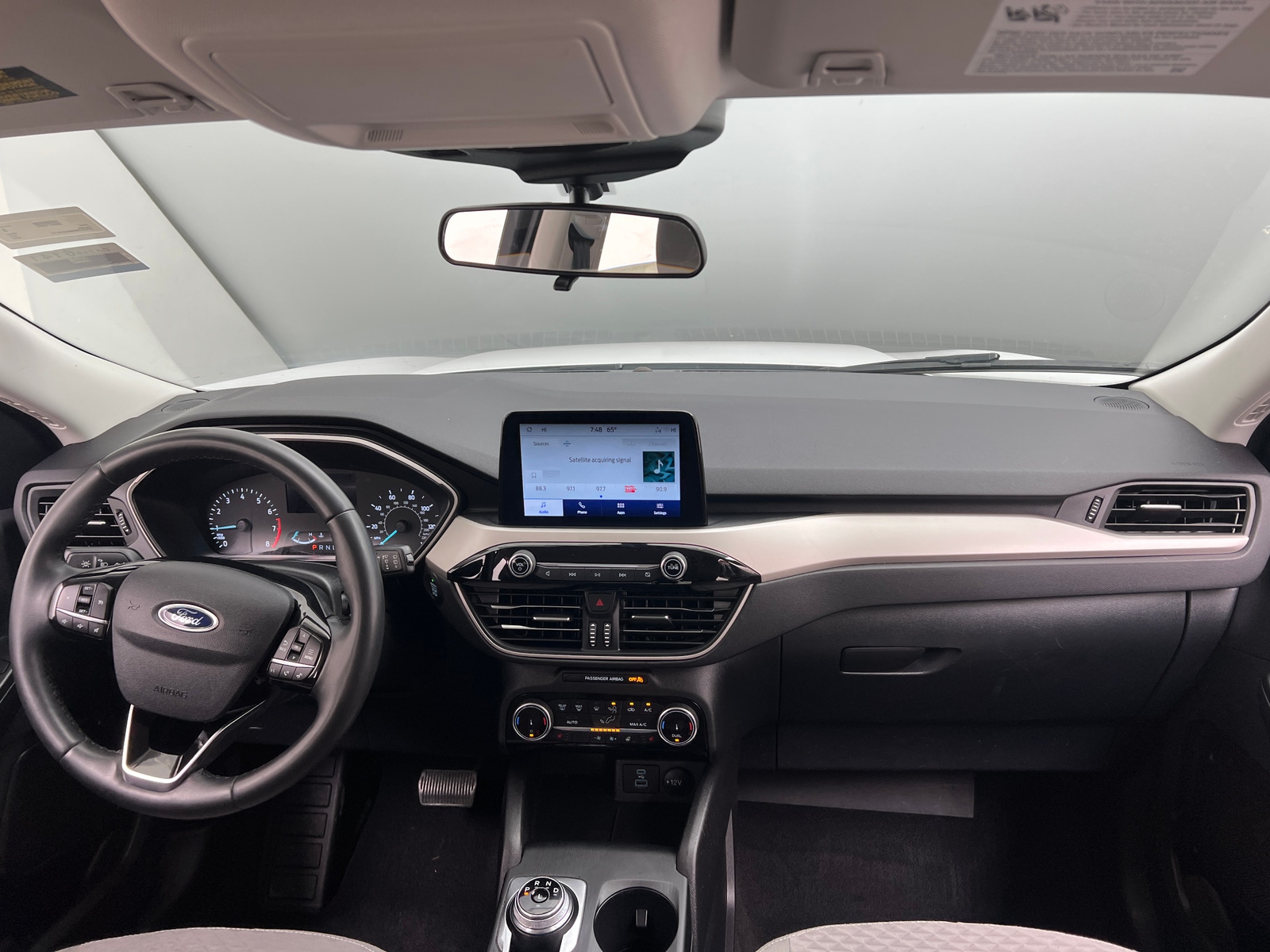 Thumbnail: 2022 Ford Escape - 3